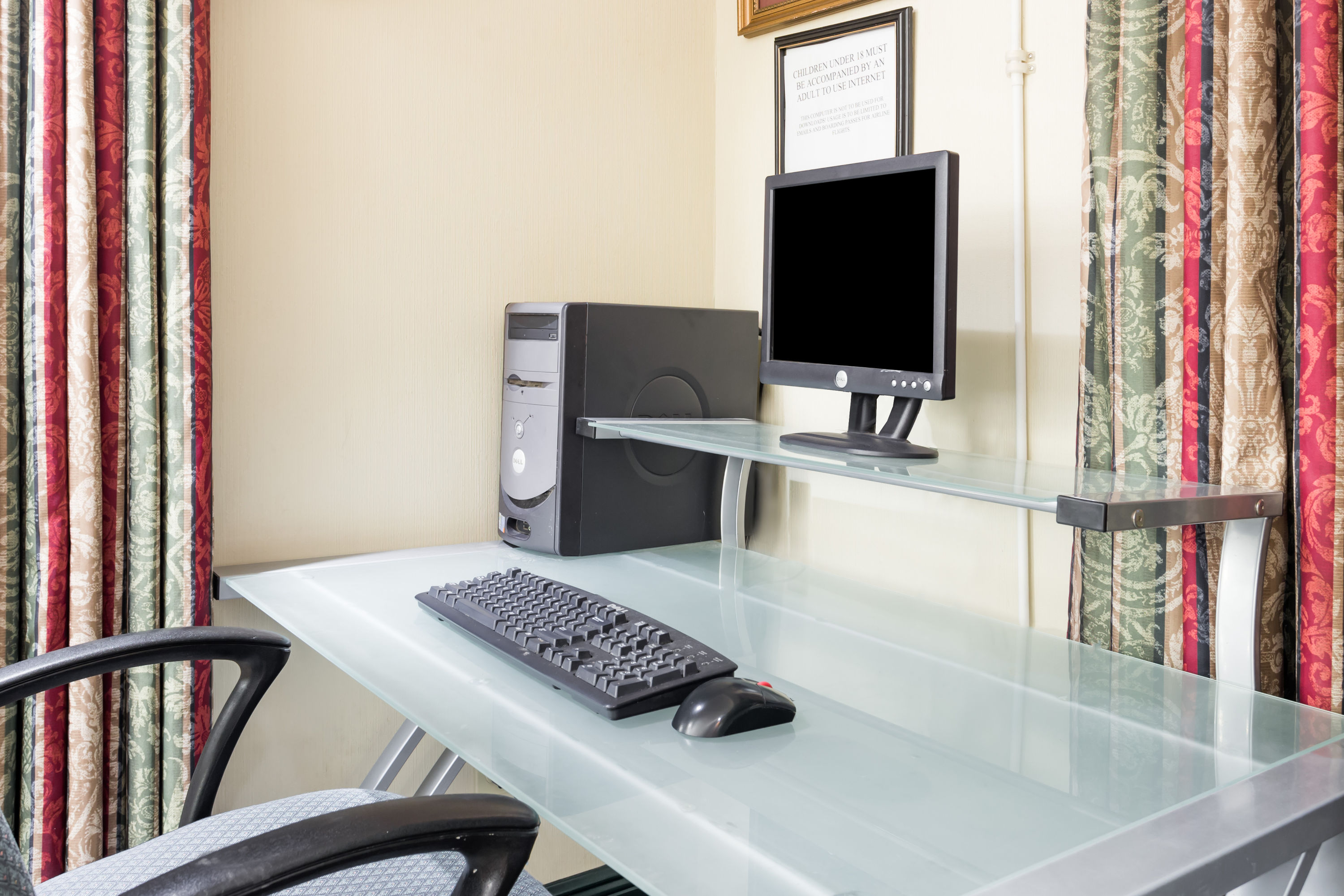 Days Inn by Wyndham Chiefland | Chiefland, FL Hotels