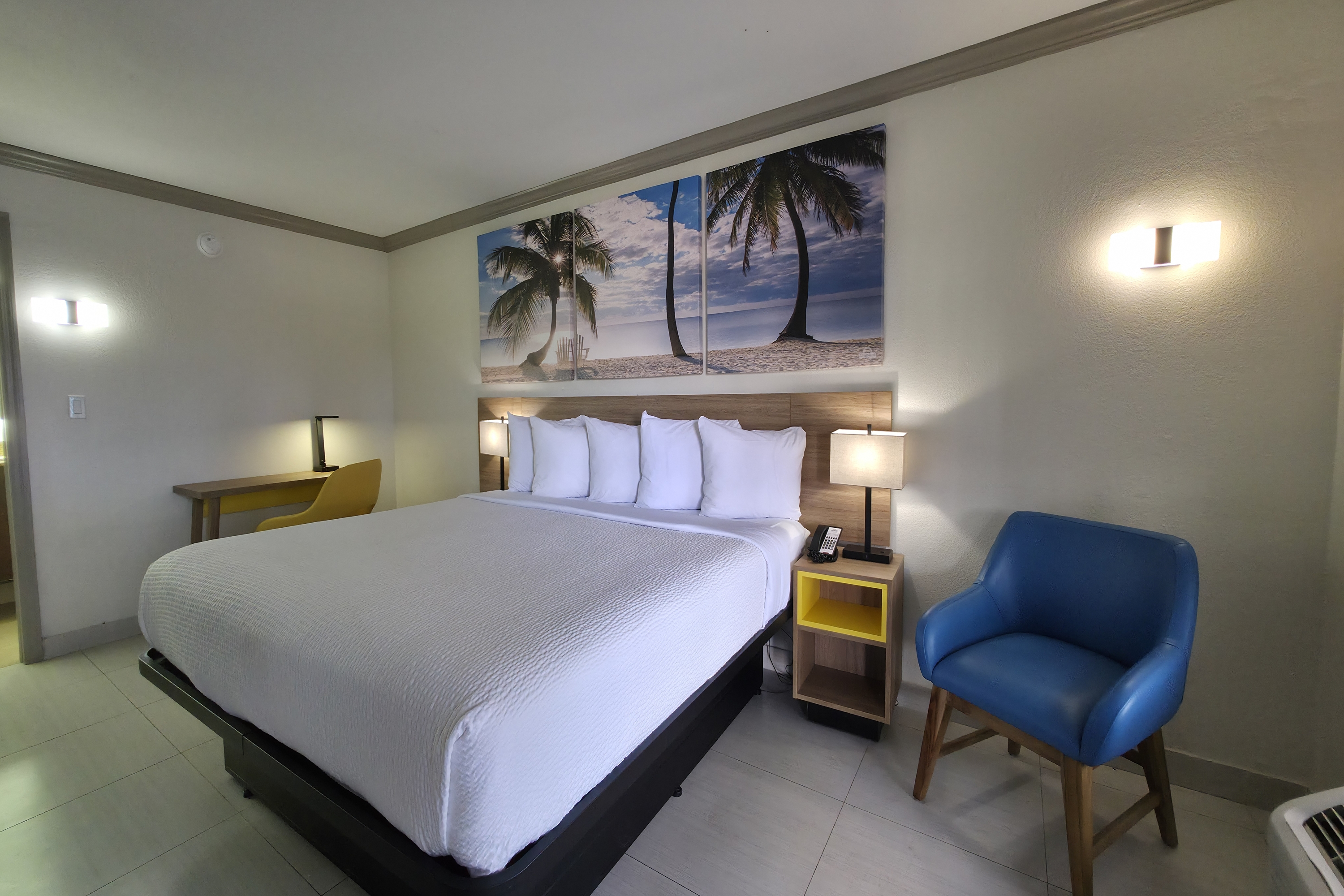 Guest room at the Days Inn by Wyndham Florida City in Florida City, Florida