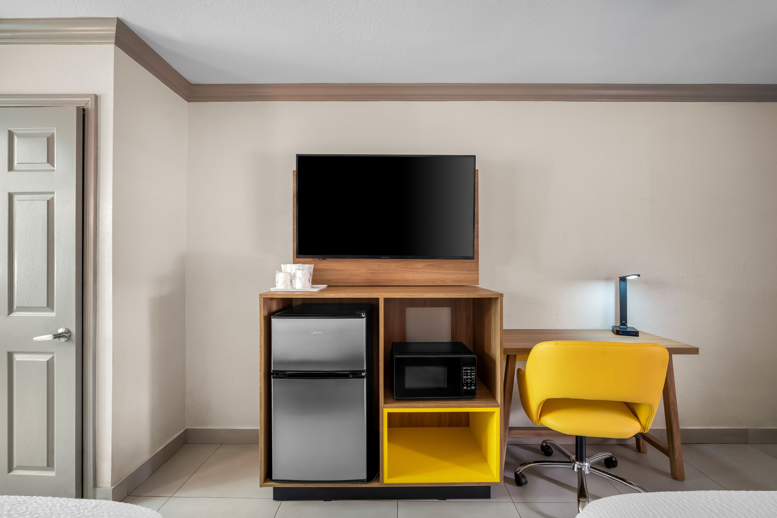 Double bed guest room at the Days Inn by Wyndham Florida City in Florida City, Florida