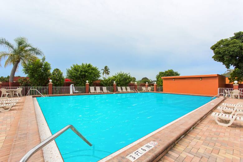 Pool at the Days Inn Fort Myers in Fort Myers, Florida