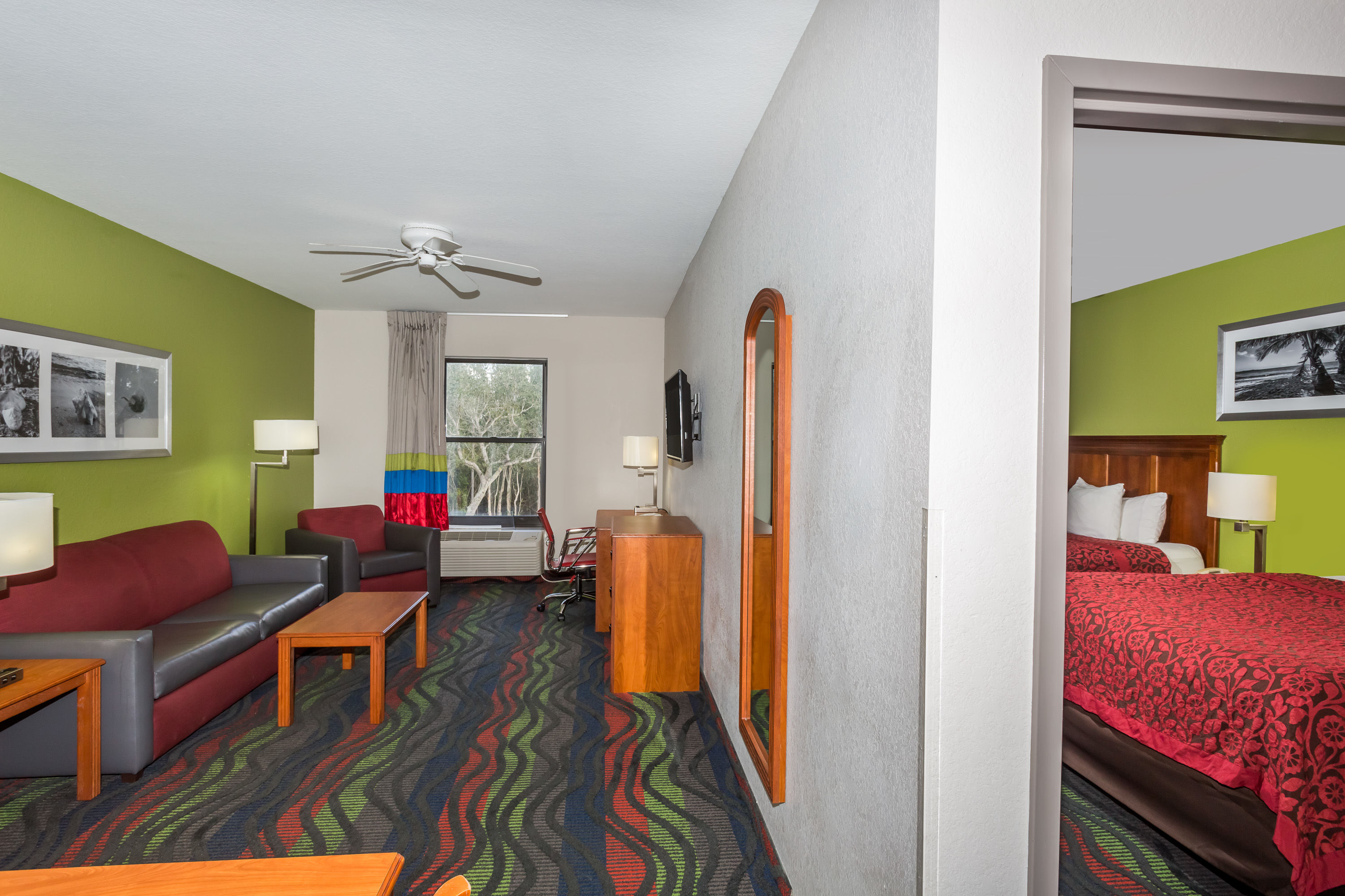 Days Inn Amp Suites By Wyndham Fort Myers Near Jetblue Park