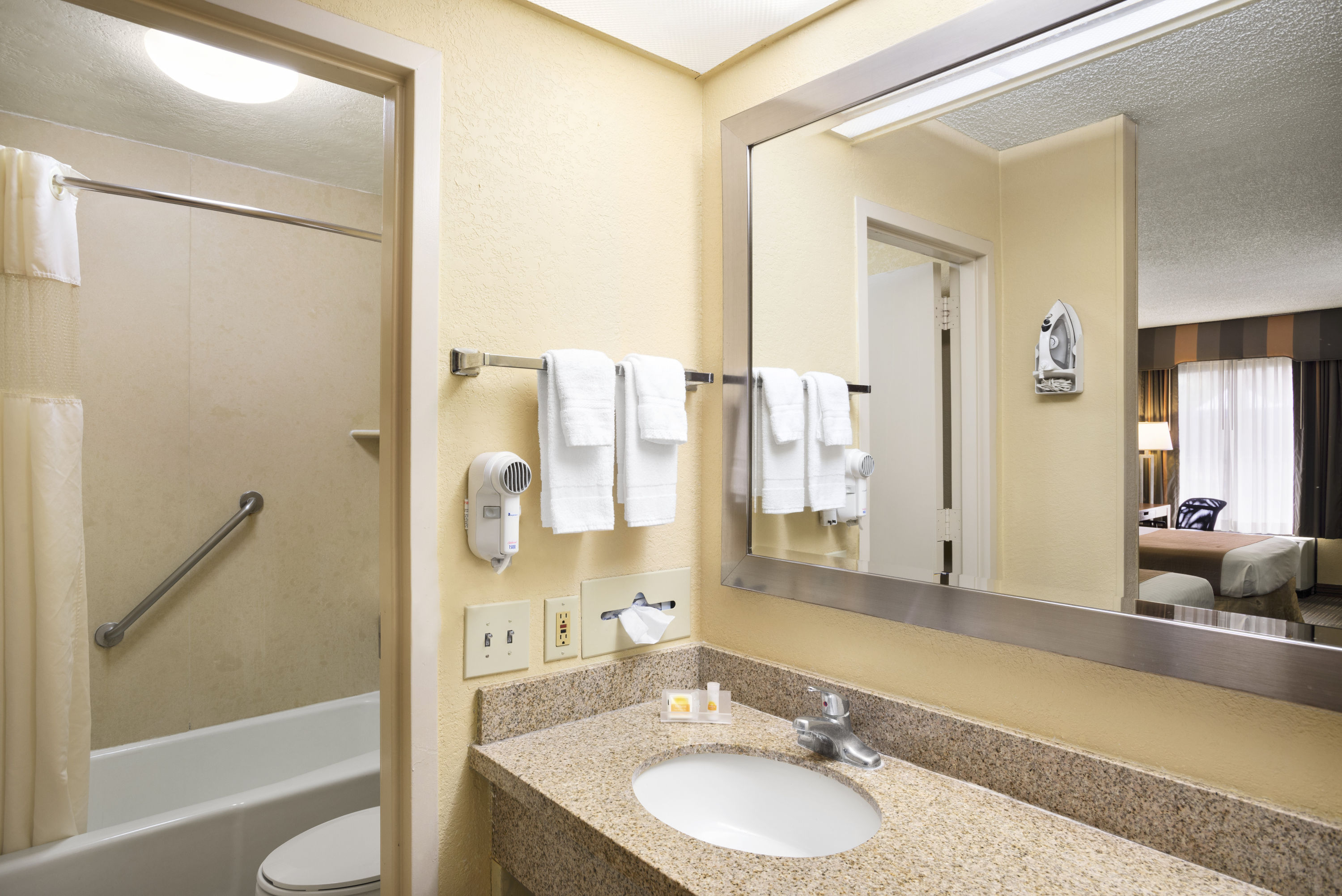 Guest room bath at the Days Inn by Wyndham Jacksonville Airport in Jacksonville, Florida