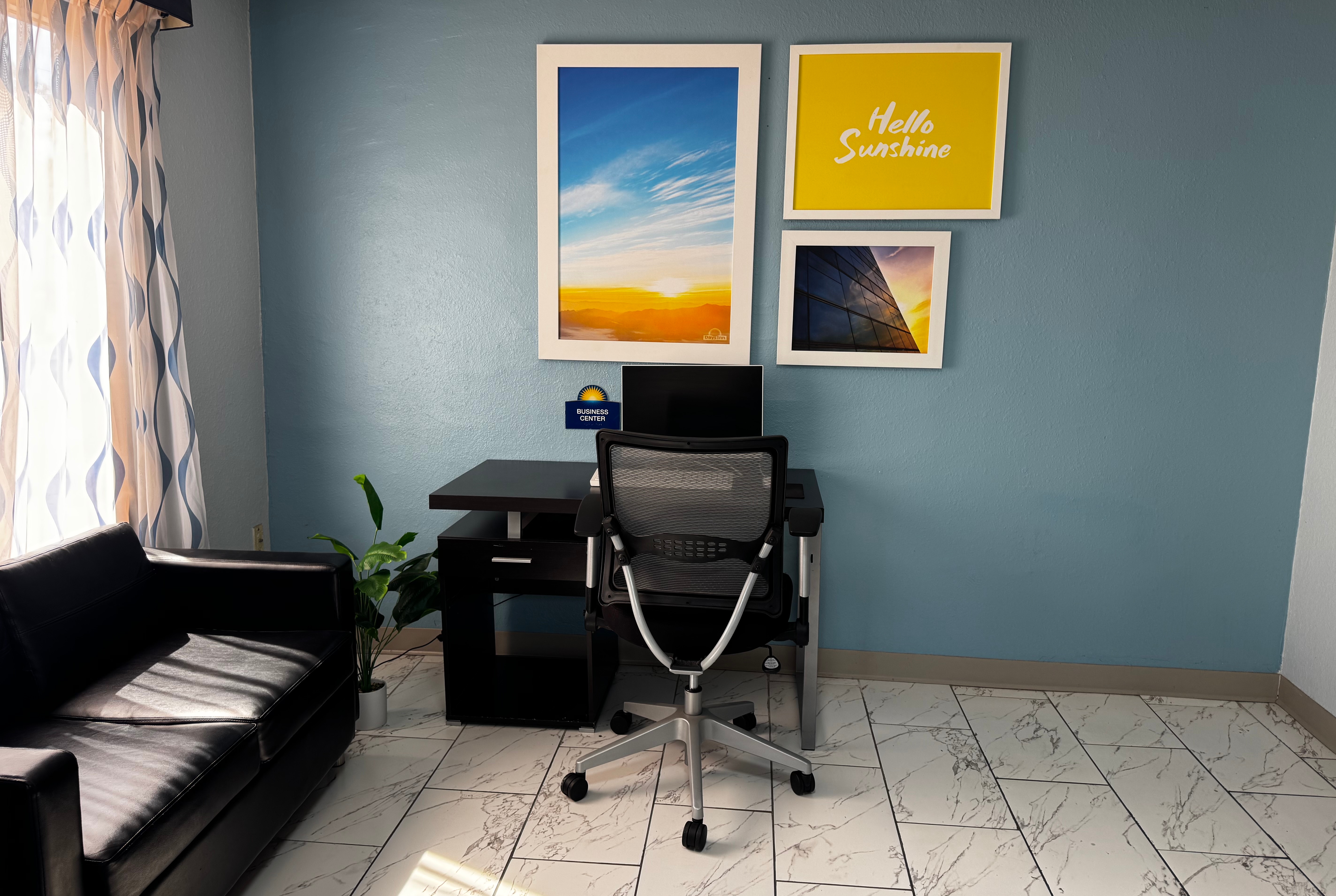 Days Inn by Wyndham Lake City I-10 business center in Lake City, Florida