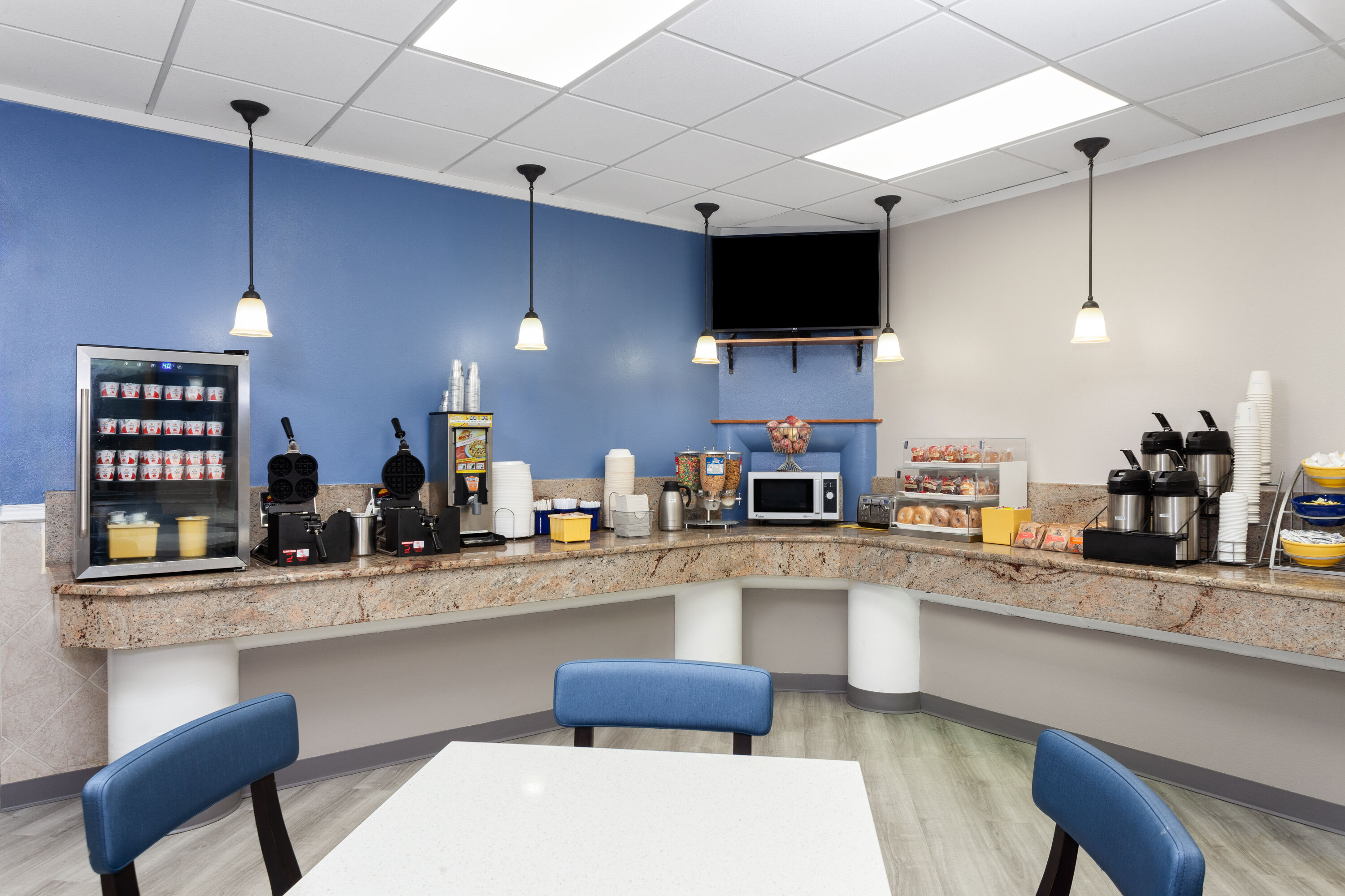 Days Inn By Wyndham Melbourne Melbourne Fl Hotels
