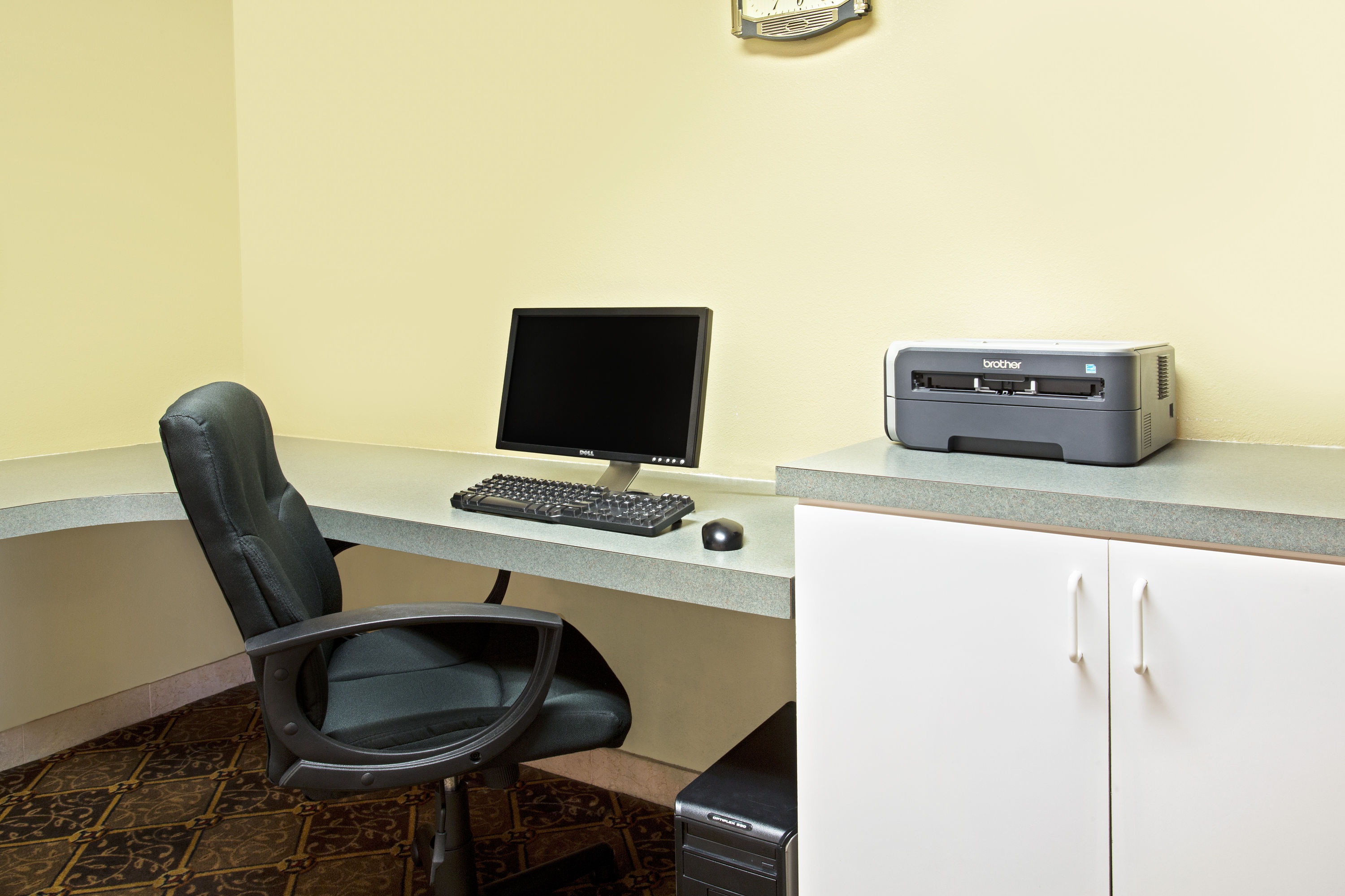 Days Inn by Wyndham Orlando Airport Florida Mall business center in Orlando, Florida