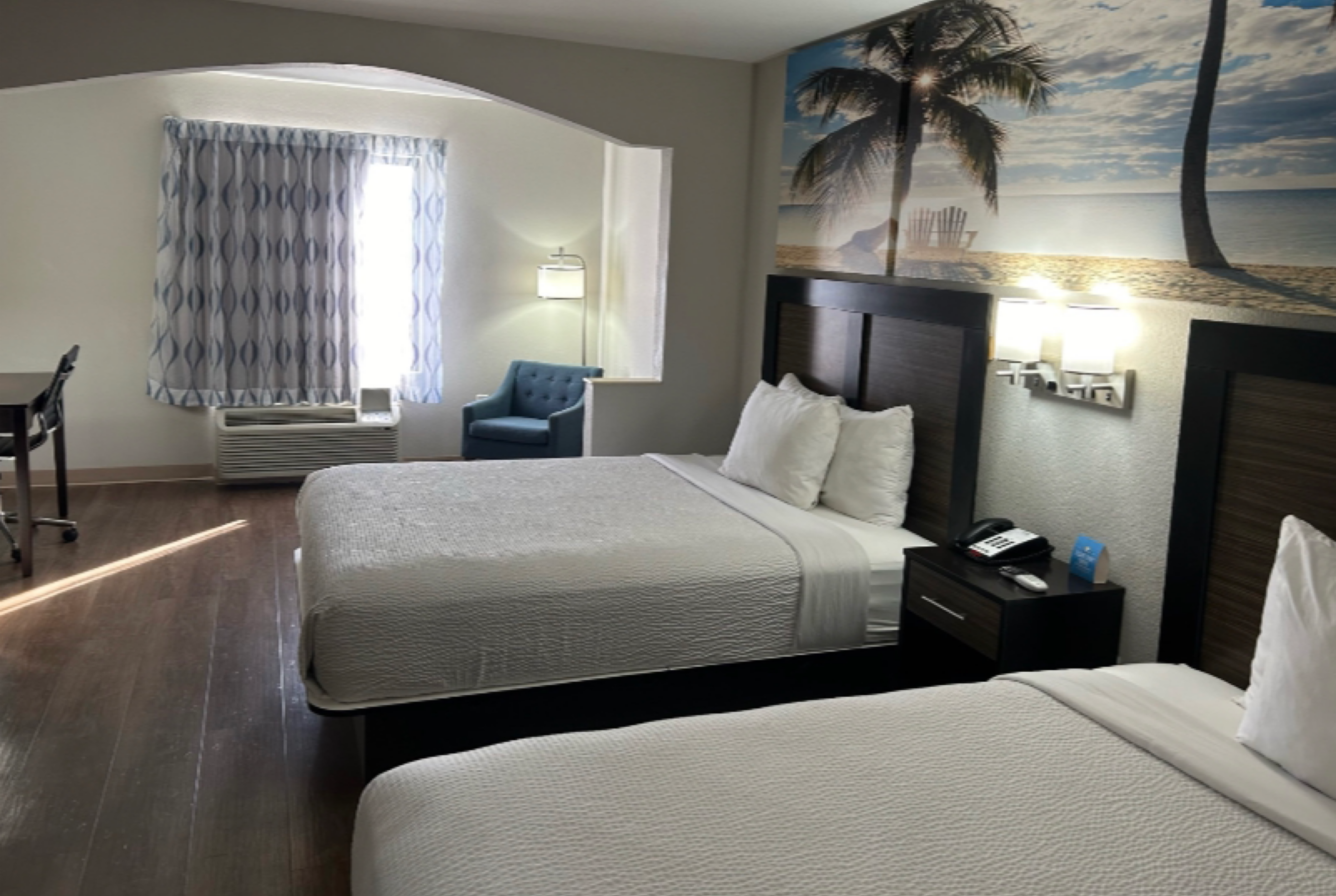 Guest room at the Days Inn by Wyndham Panama City/Callaway in Panama City, Florida