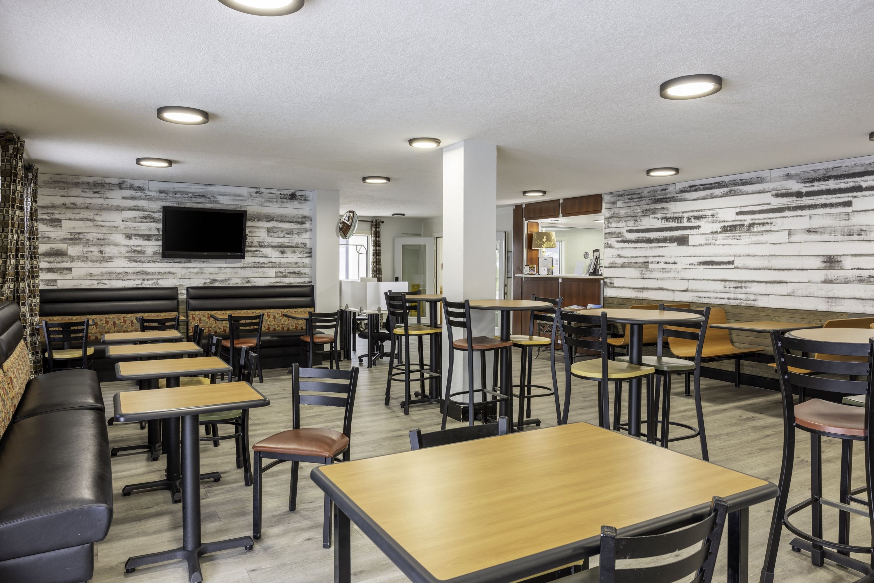 Free breakfast at Days Inn by Wyndham Port Charlotte/Punta Gorda in Port Charlotte, Florida