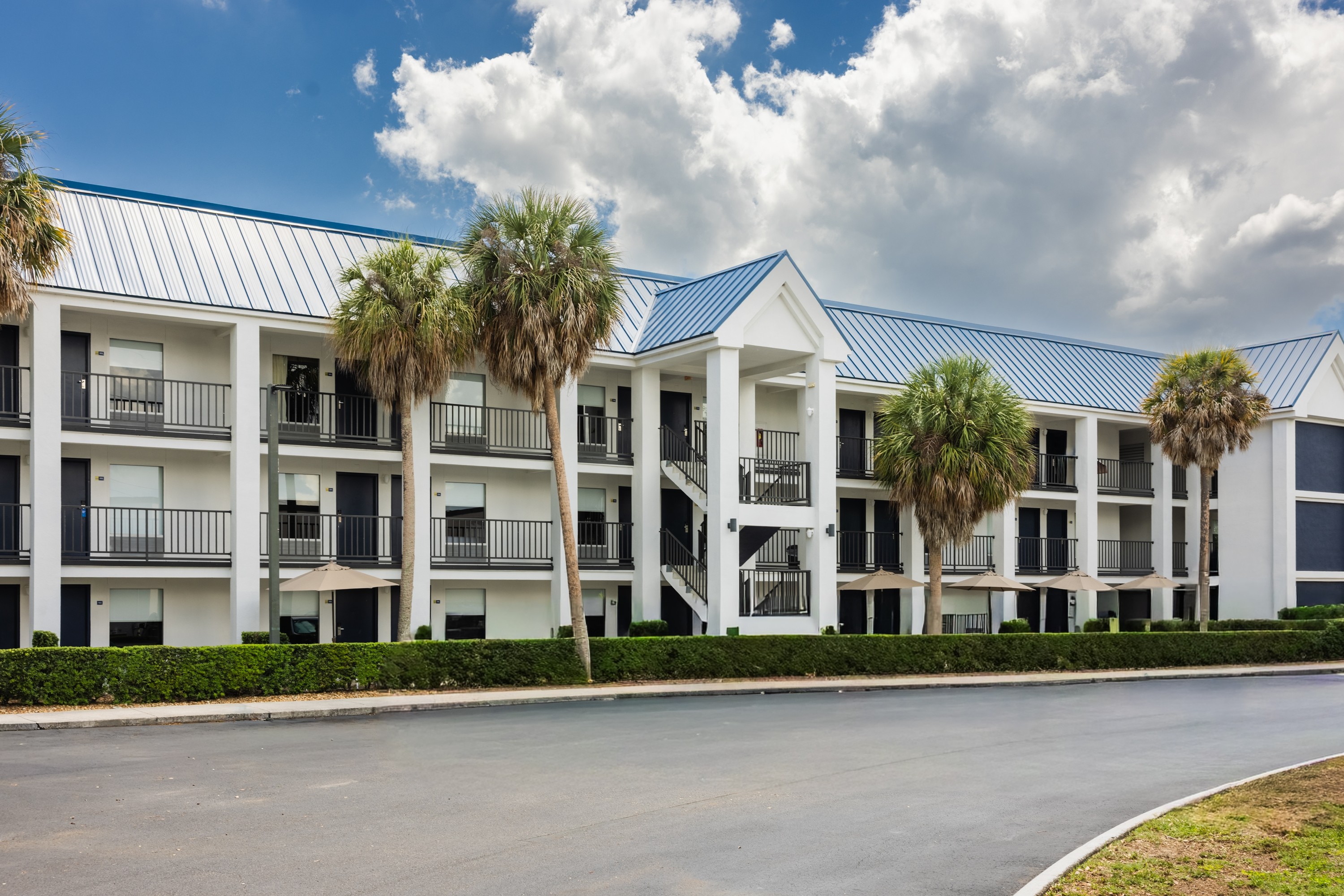 Exterior of Days Inn by Wyndham Port Charlotte/Punta Gorda hotel in Port Charlotte, Florida