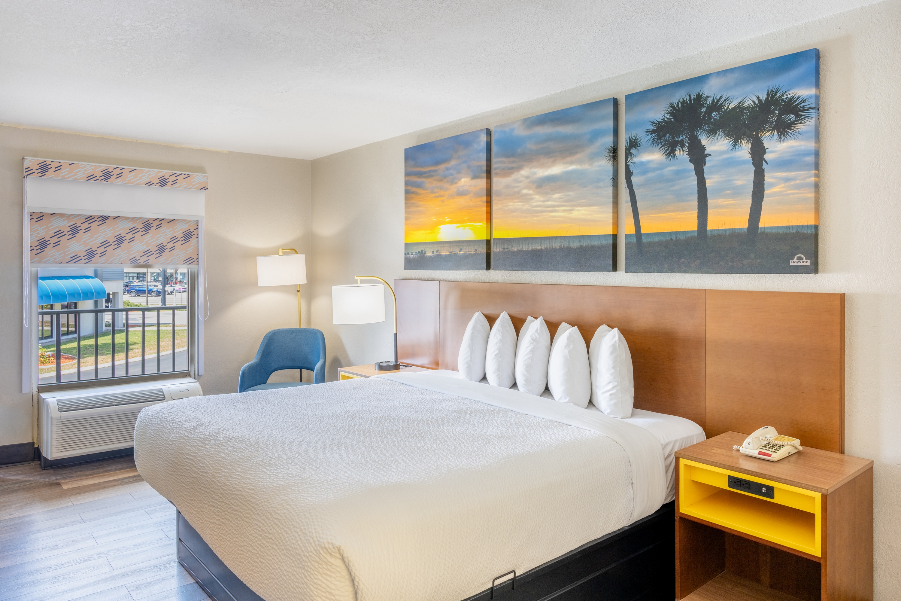 Guest room at the Days Inn by Wyndham Port Charlotte/Punta Gorda in Port Charlotte, Florida