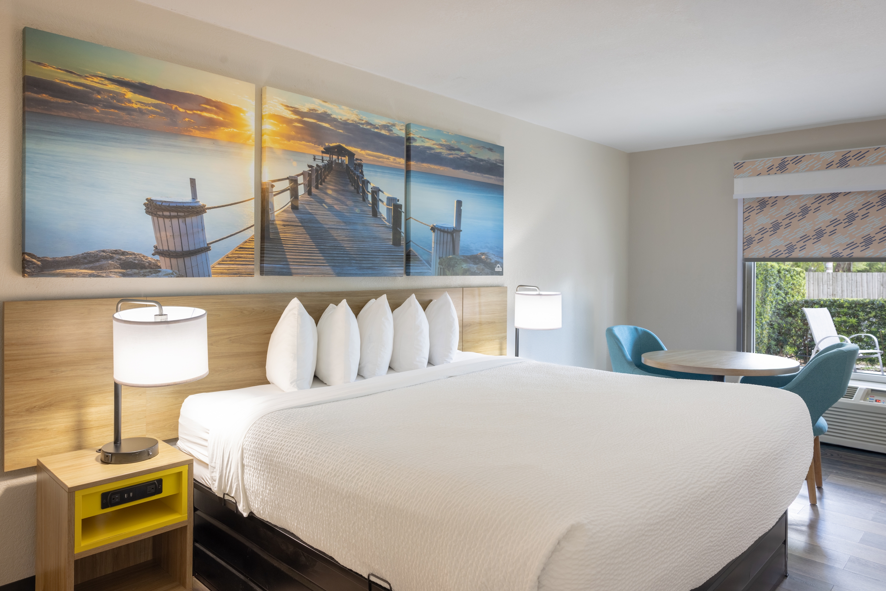 Guest room at the Days Inn by Wyndham Port Charlotte/Punta Gorda in Port Charlotte, Florida