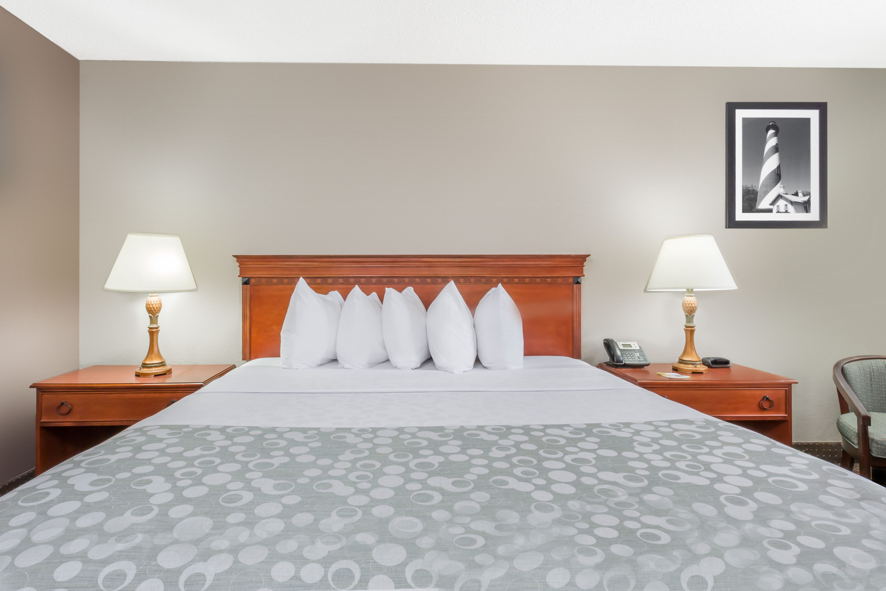 Guest room at the Days Inn by Wyndham St Augustine/Historic Downtown in Saint Augustine, Florida