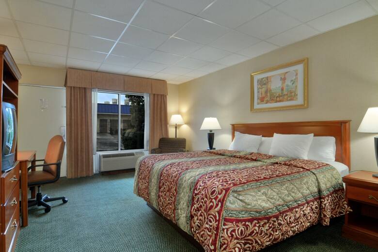 Guest room at the Days Inn Silver Springs/Ocala East in Silver Springs, Florida