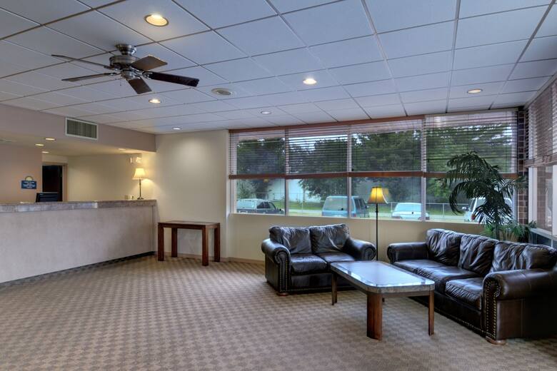 Days Inn Silver Springs/Ocala East hotel lobby in Silver Springs, Florida