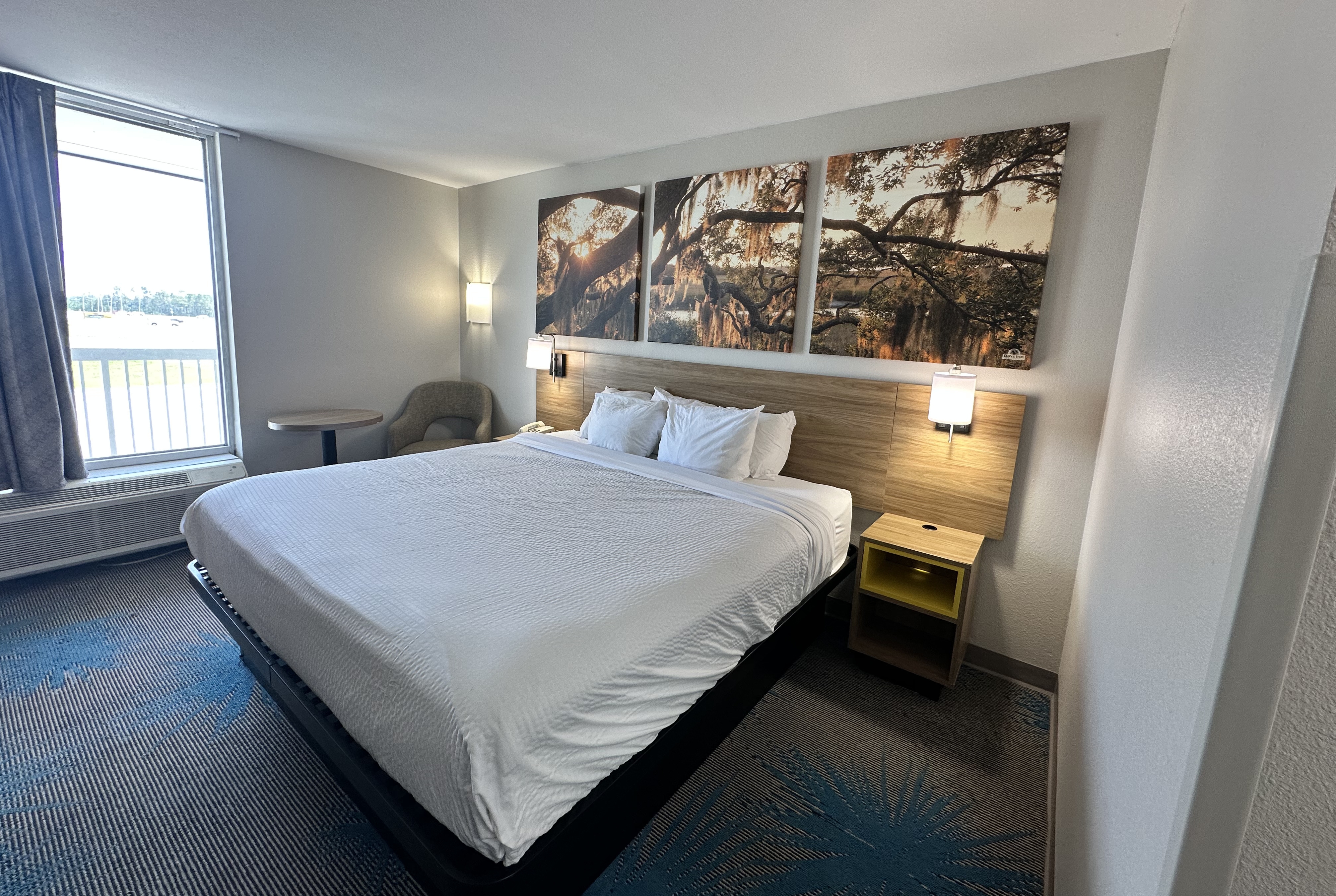 Guest room at the Days Inn by Wyndham Adel I-75 in Adel, Georgia