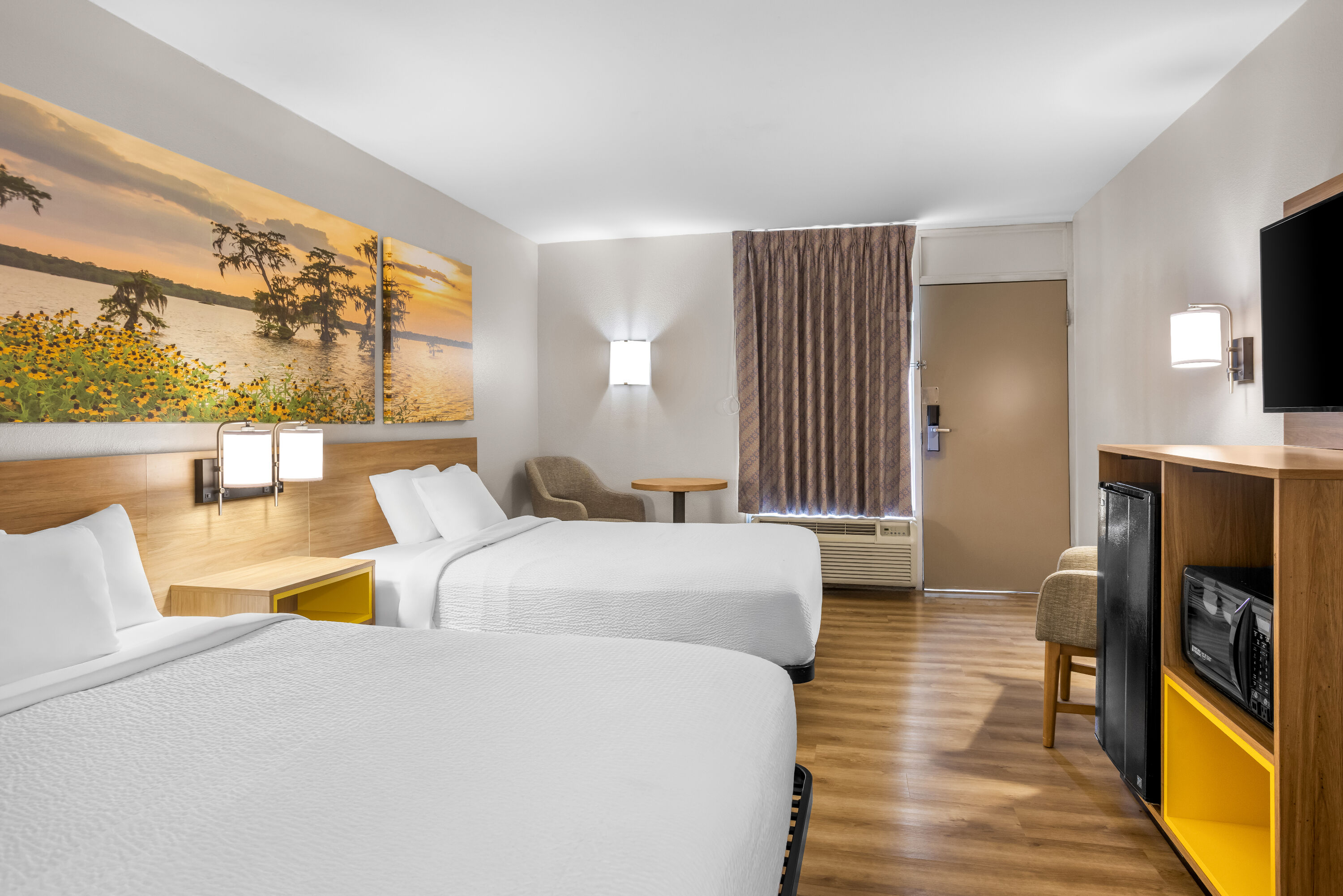 Double bed guest room at the Days Inn by Wyndham Adel I-75 in Adel, Georgia