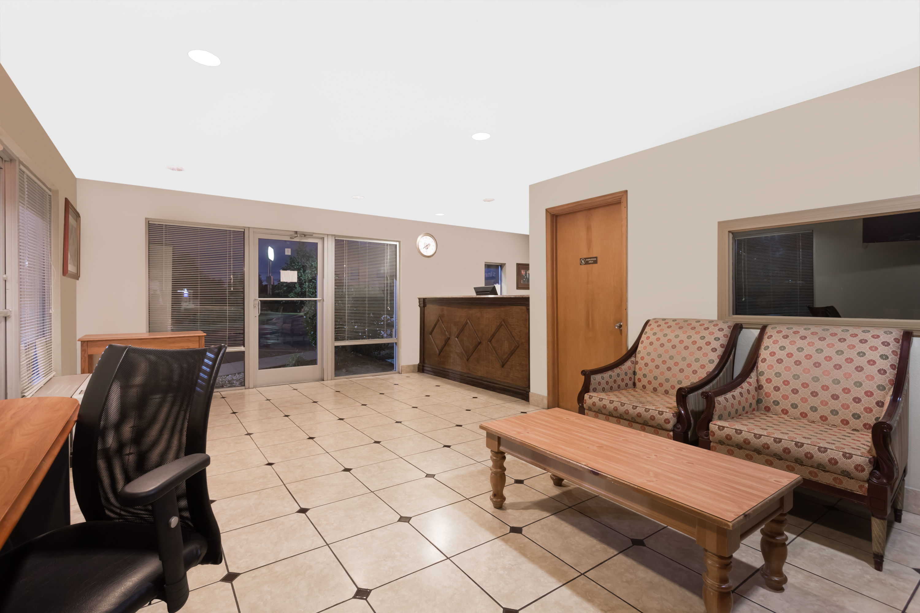 Days Inn By Wyndham Augusta Wheeler Road Augusta Ga Hotels