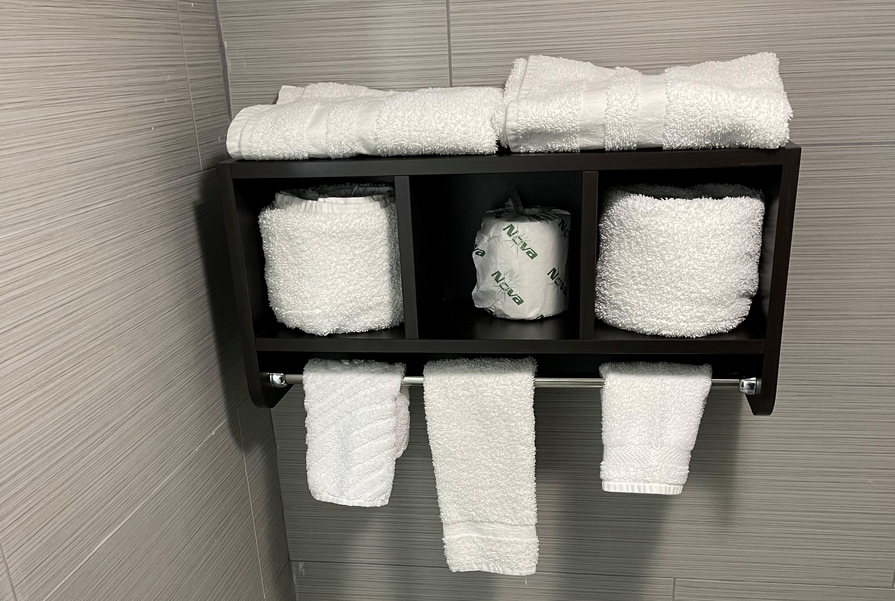 Guest room bath at the Days Inn by Wyndham Calhoun GA I-75 and US-41 in Calhoun, Georgia