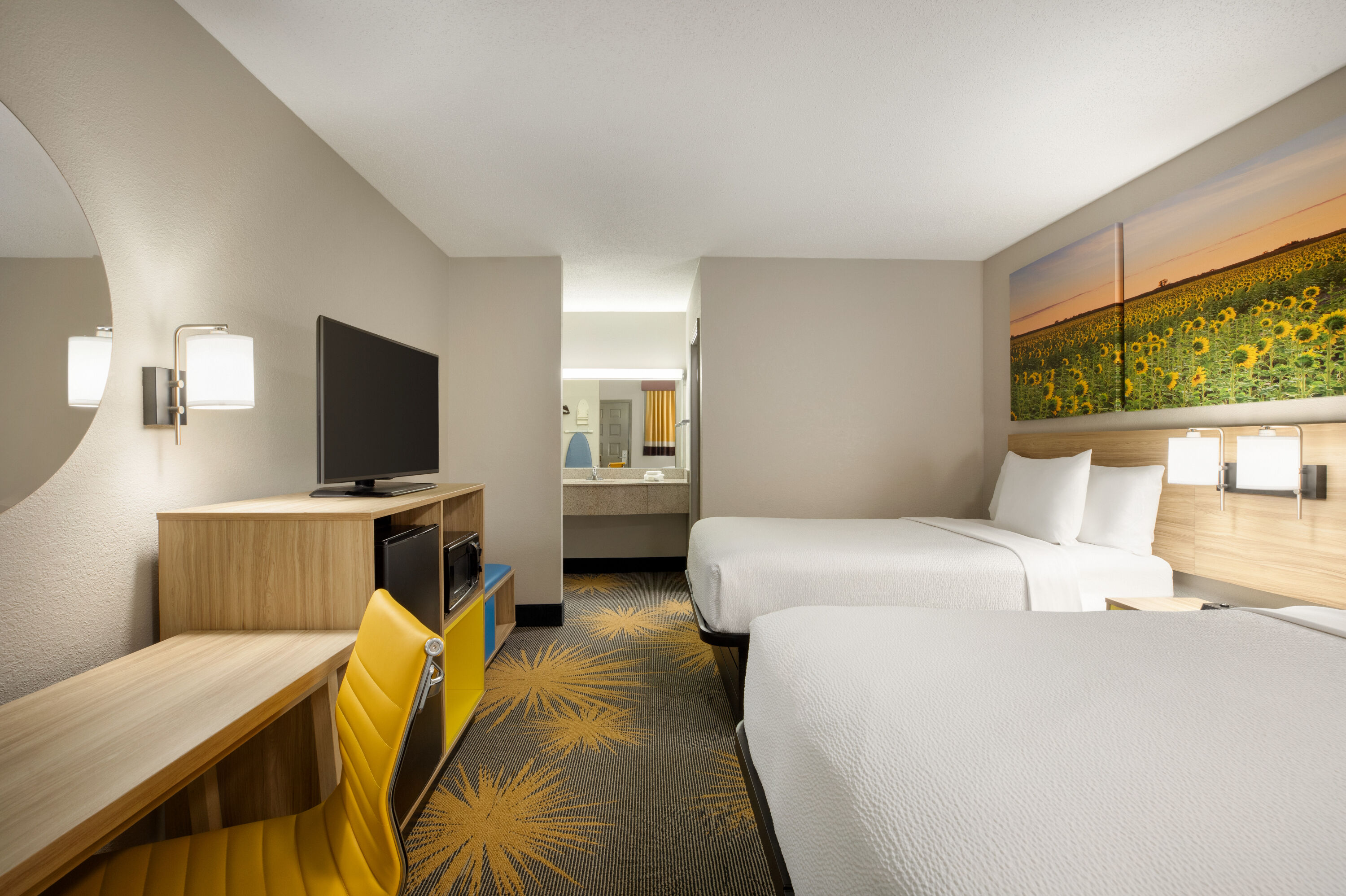 Guest room at the Days Inn by Wyndham Cartersville in Cartersville, Georgia