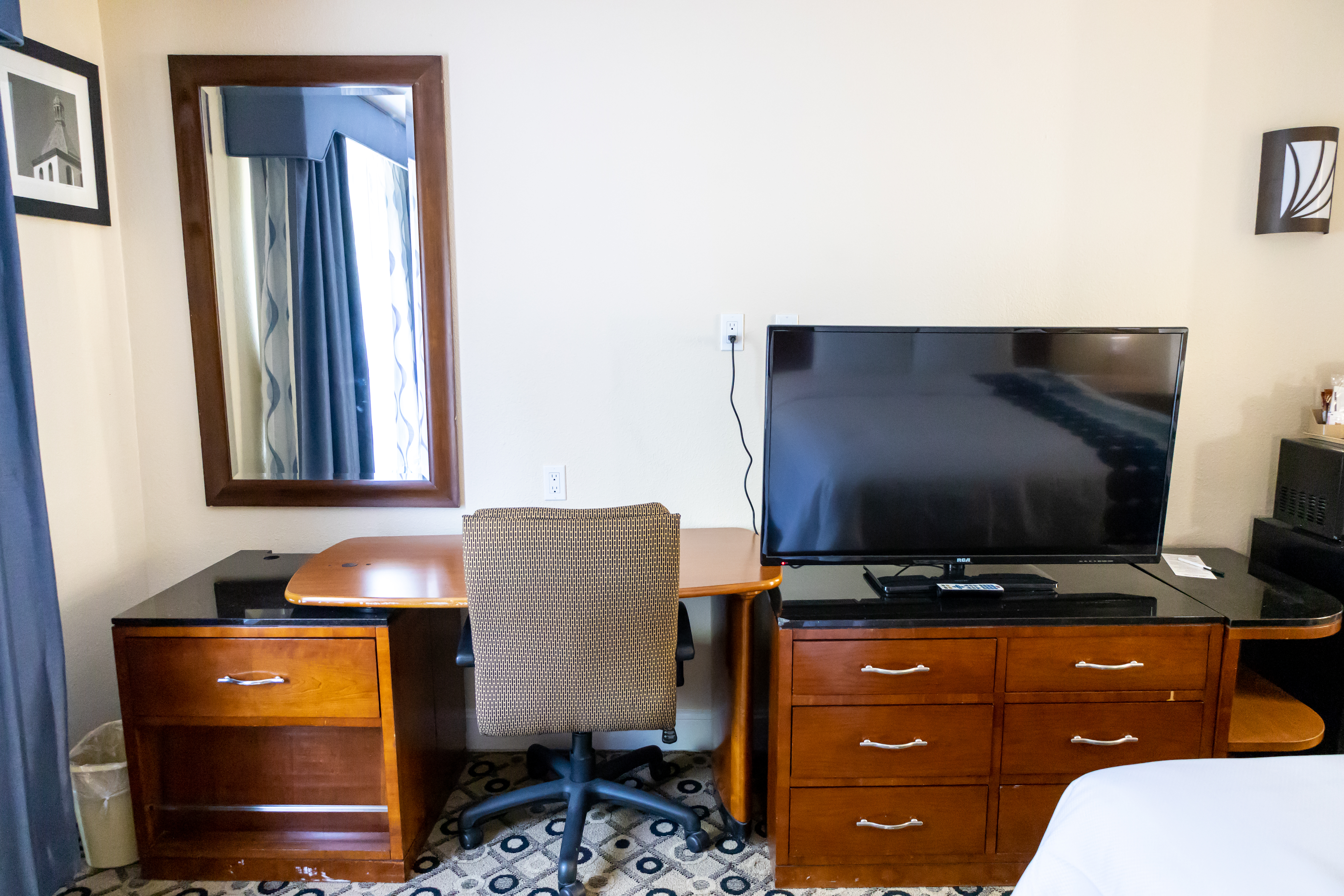 Guest room at the Days Inn by Wyndham College Park Atlanta Airport South in College park, Georgia