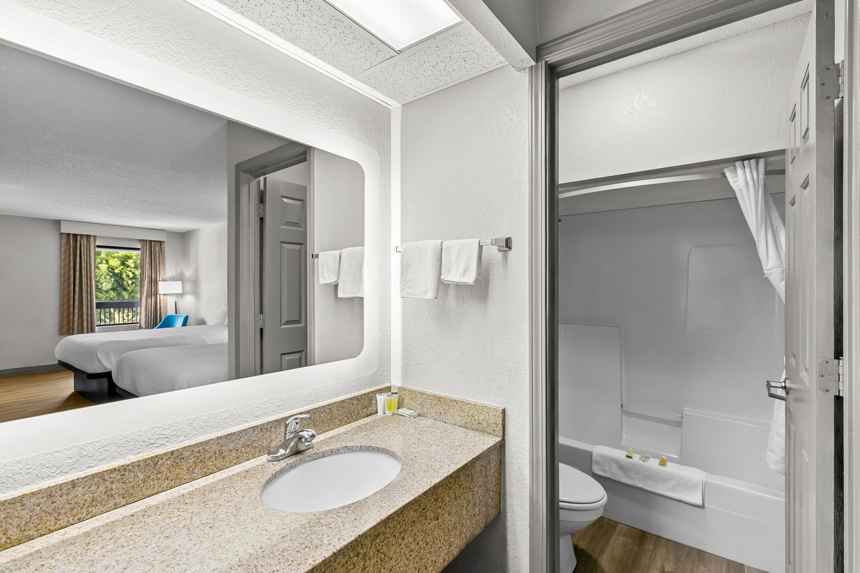 Guest room bath at the Days Inn by Wyndham Elberton in Elberton, Georgia