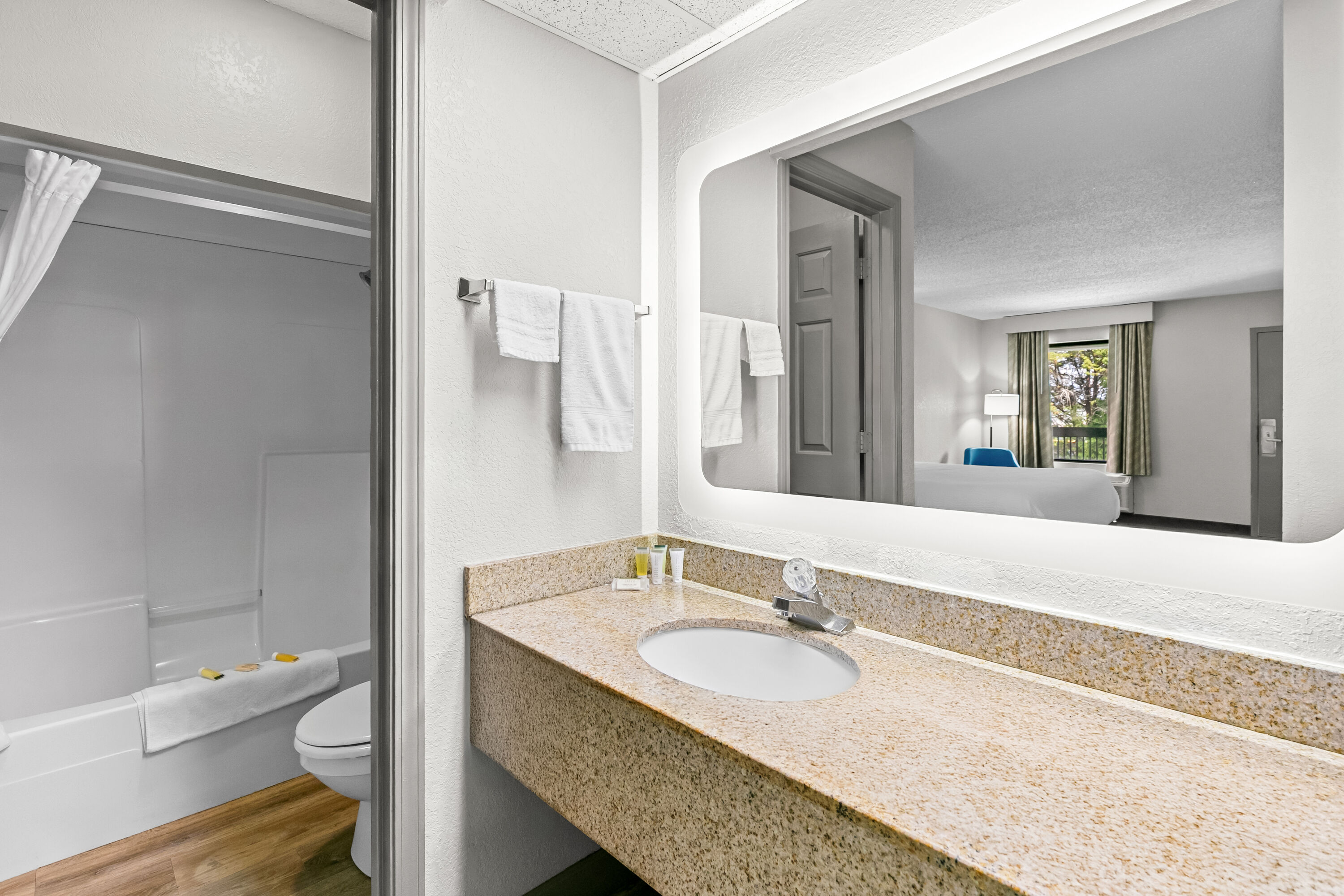 Guest room bath at the Days Inn by Wyndham Elberton in Elberton, Georgia