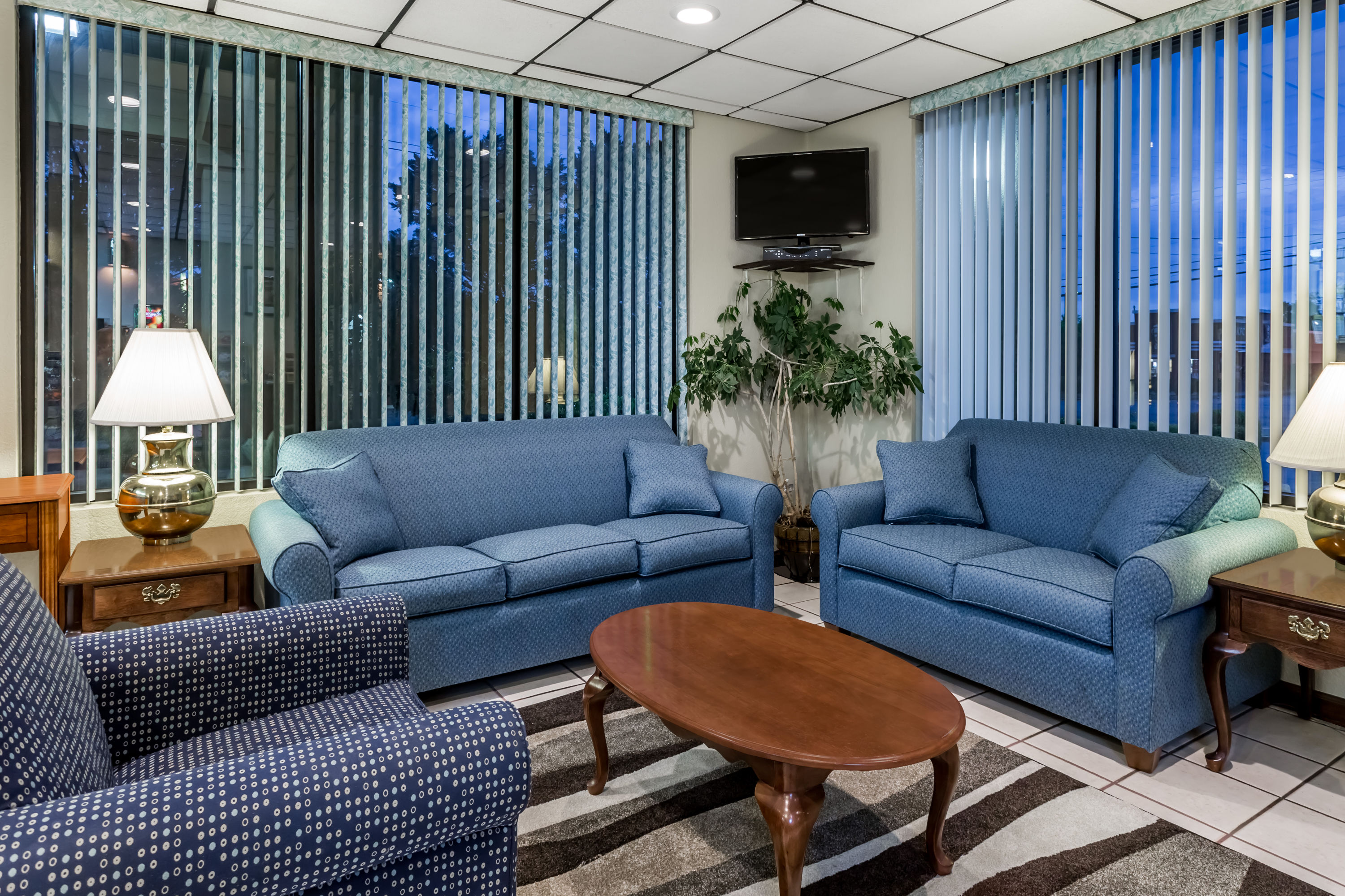 Days Inn by Wyndham Elberton  Elberton  GA  Hotels