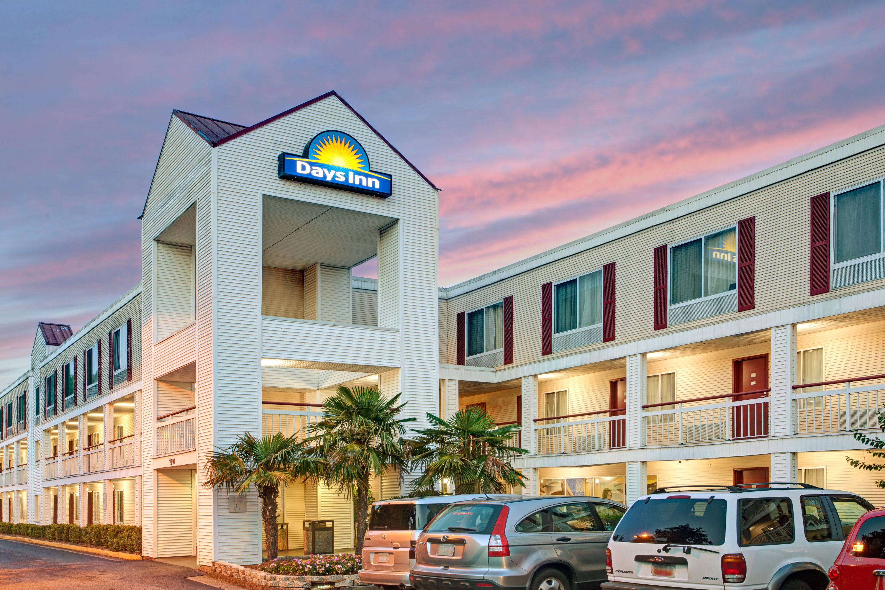 Days Inn By Wyndham Marietta Atlanta Delk Road Marietta - 