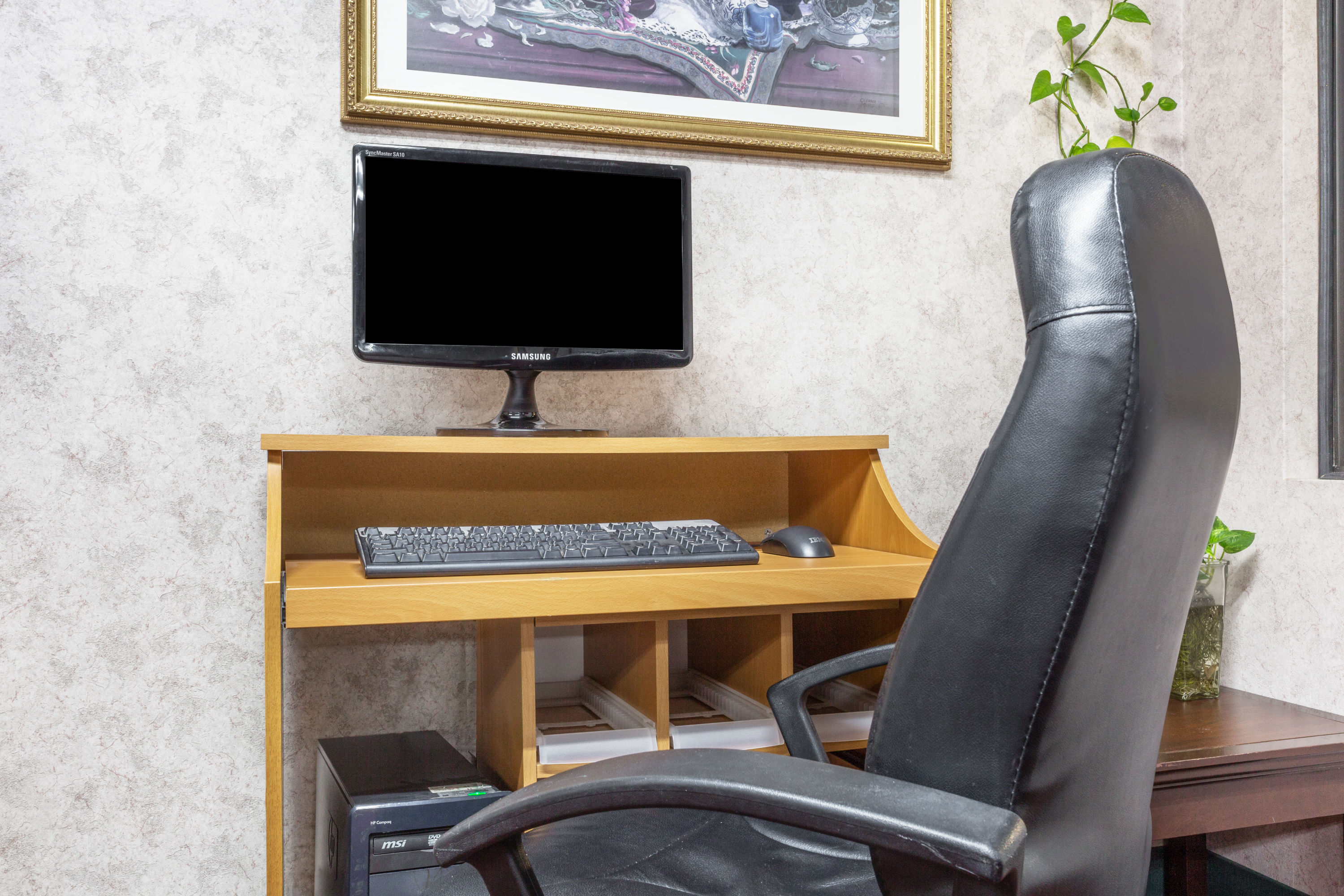 Days Inn by Wyndham Royston business center in Royston, Georgia