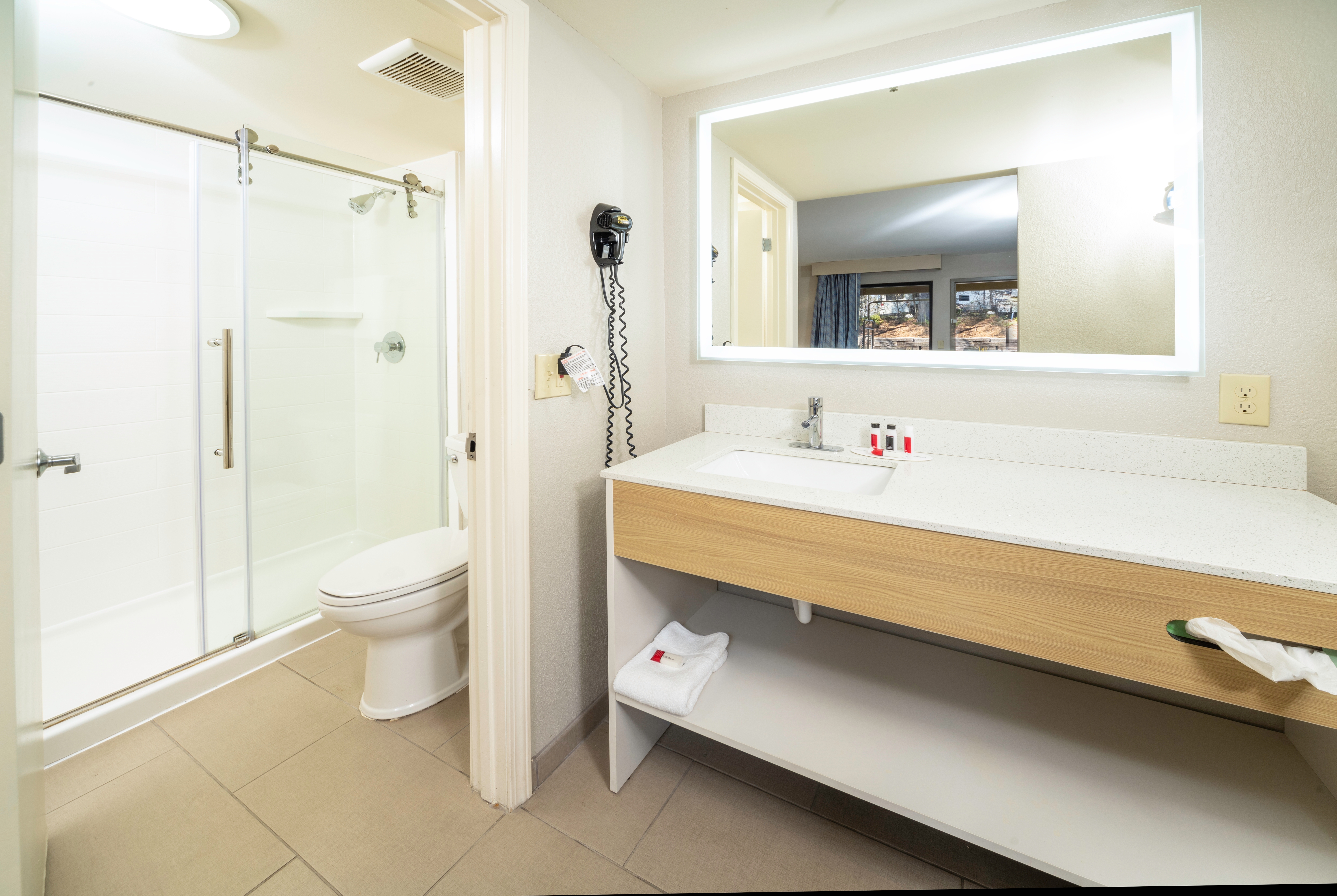 Guest room bath at the Days Inn by Wyndham Atlanta Stone Mountain in Stone Mountain, Georgia