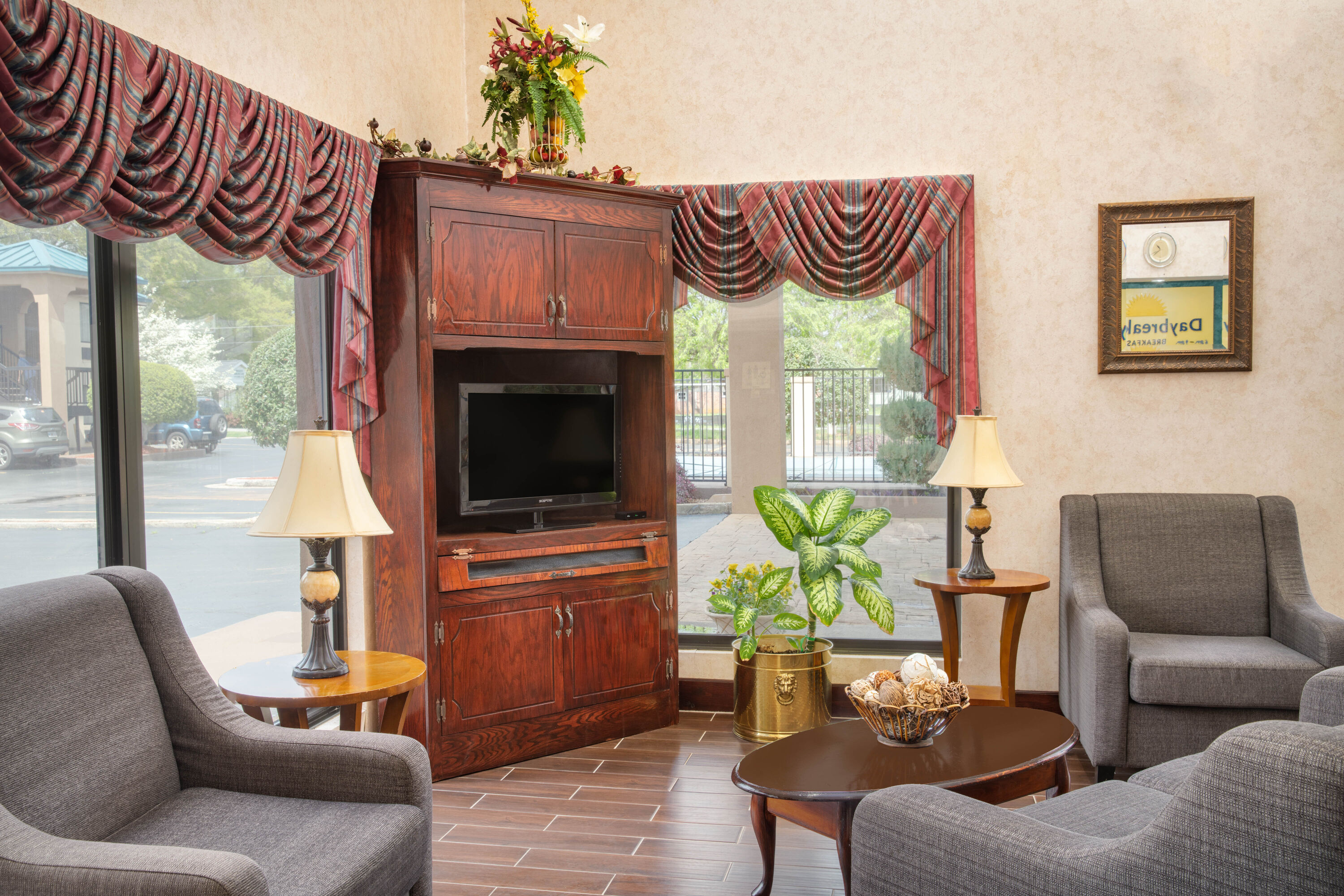 Days Inn by Wyndham Thomaston Thomaston, GA Hotels