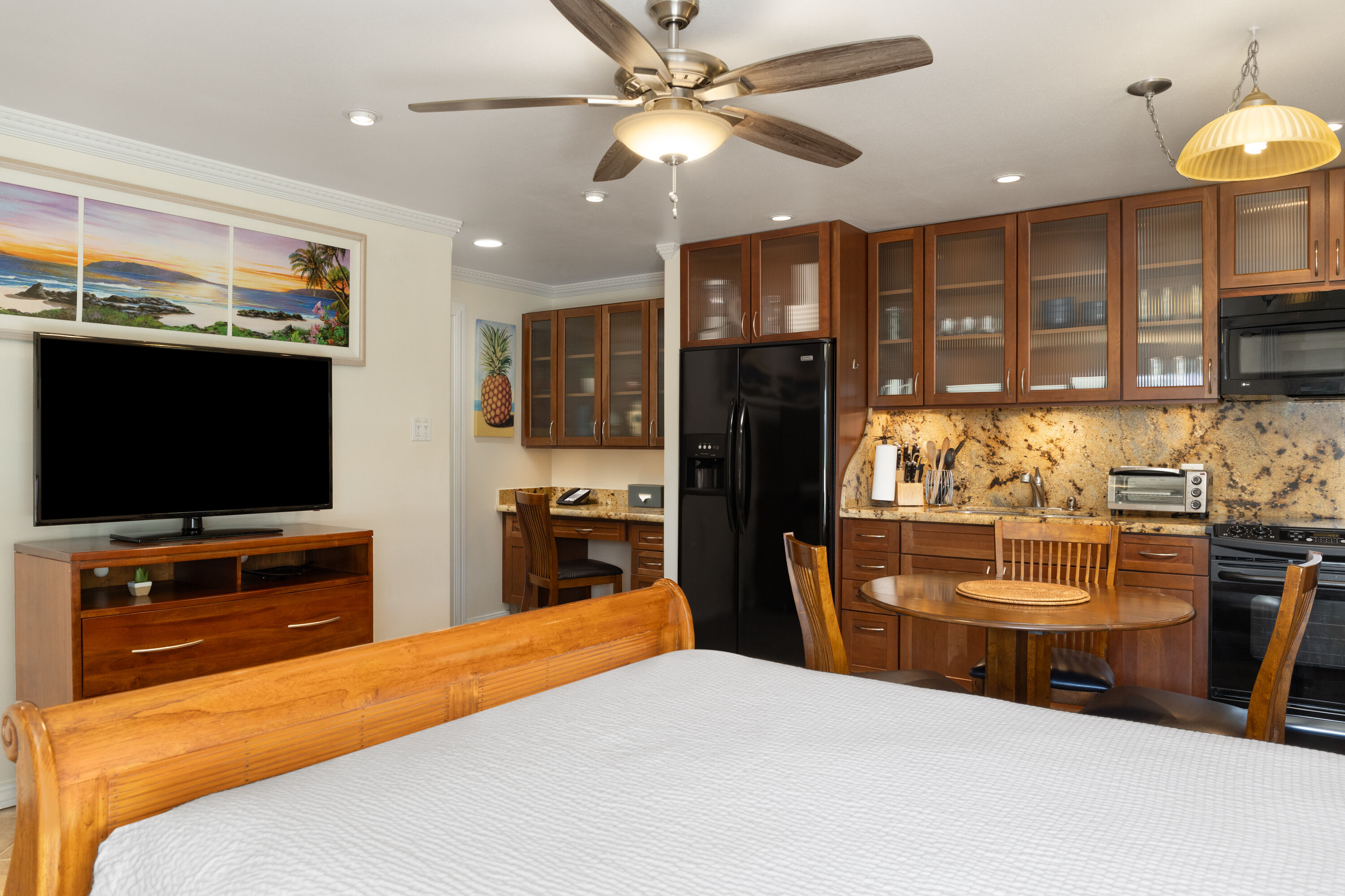 Days Inn by Wyndham Maui Oceanfront suite in Maui, Hawaii