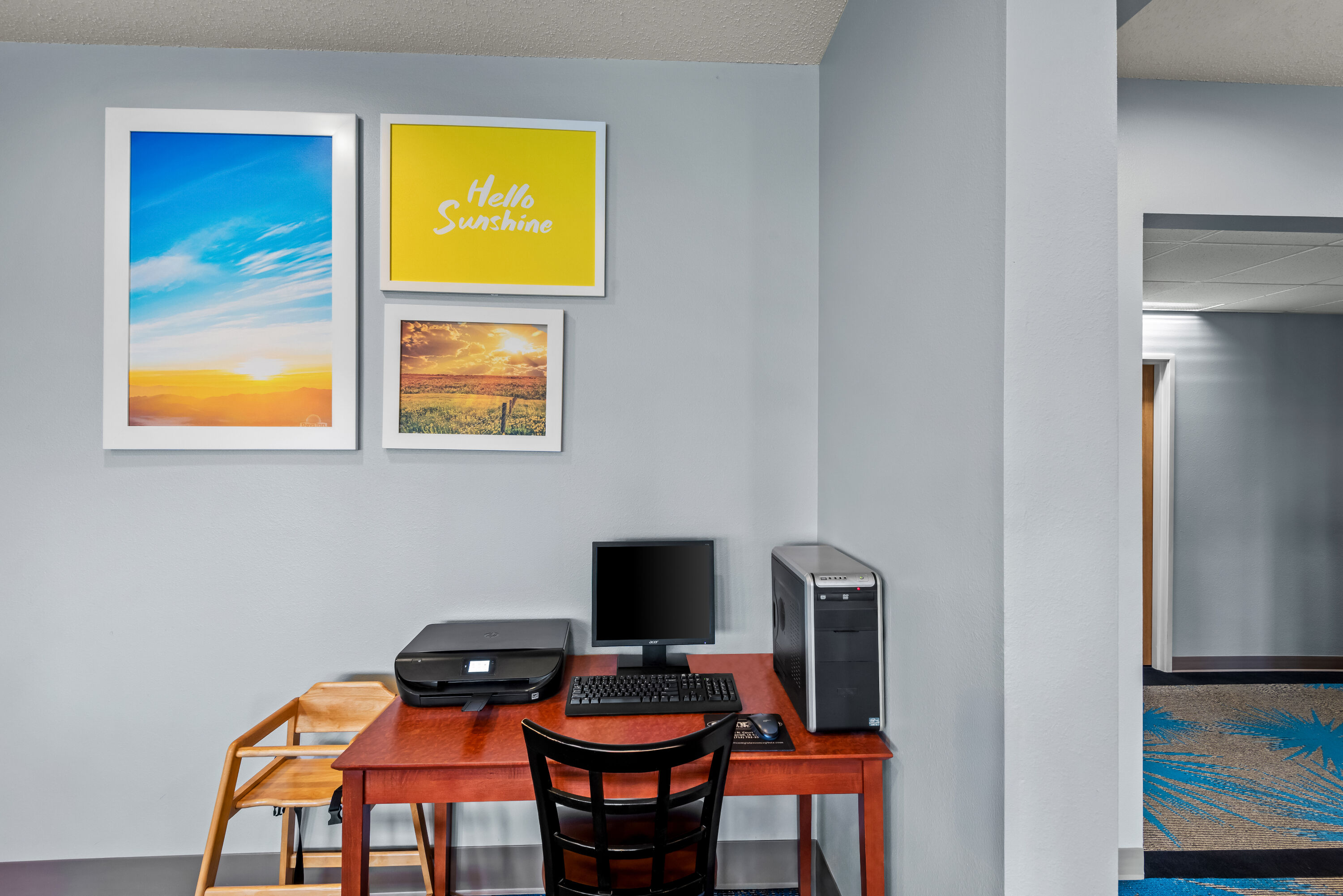 Days Inn by Wyndham Carroll business center in Carroll, Iowa