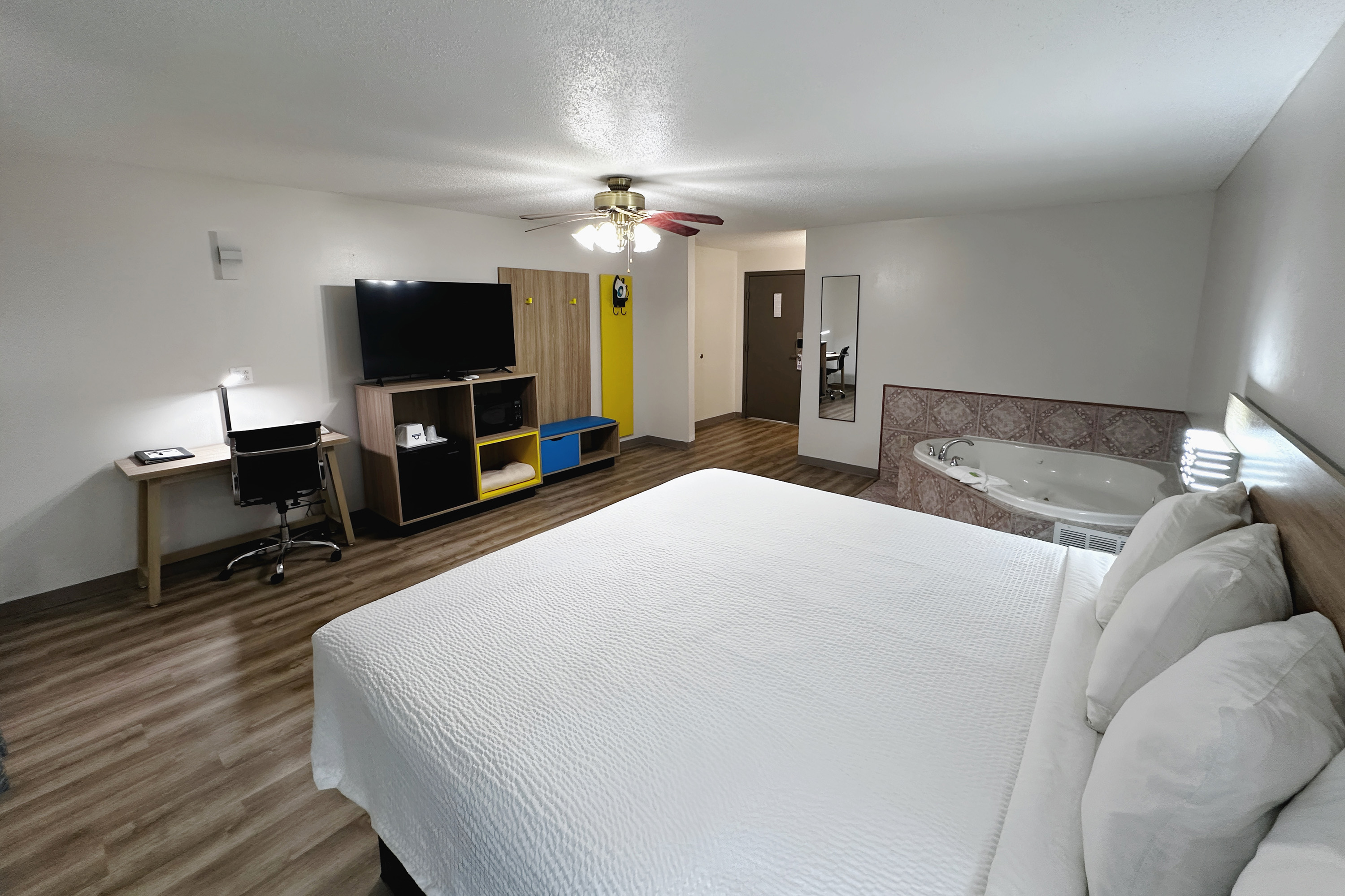 Guest room at the Days Inn by Wyndham Denison IA in Denison, Iowa