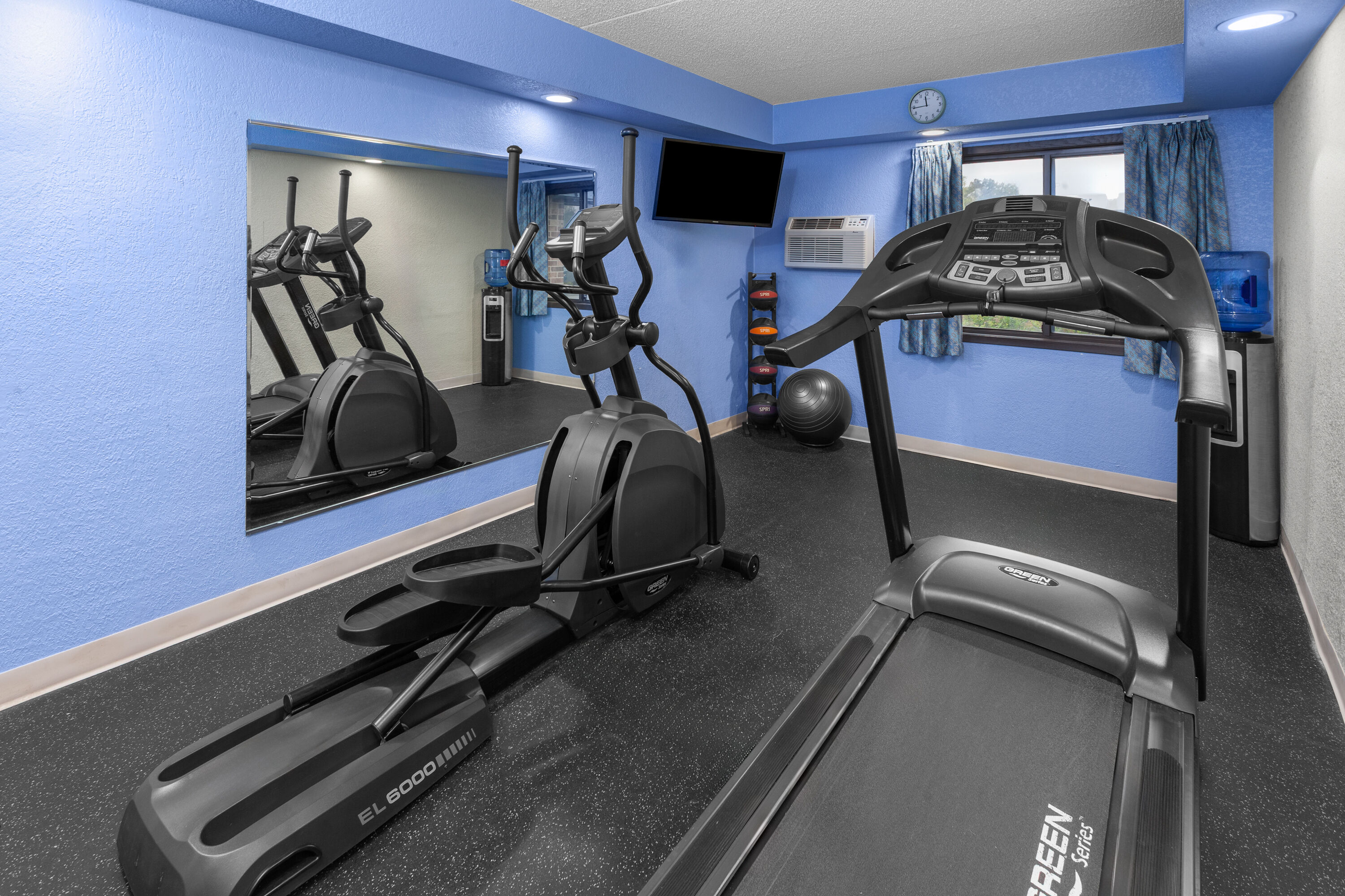 Fitness room at Days Inn by Wyndham Mason City in Mason City, Iowa