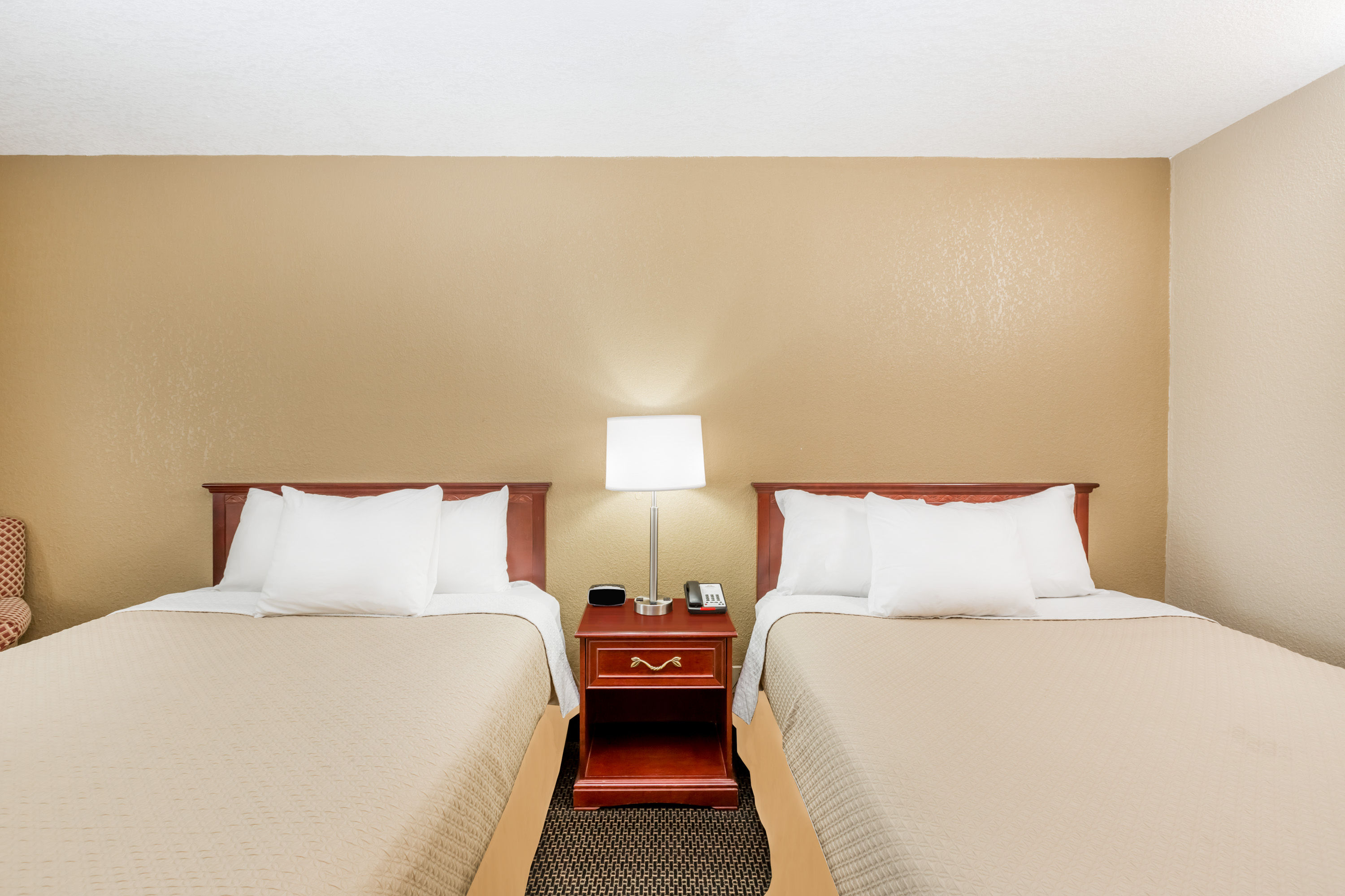 Days Inn By Wyndham West Des Moines West Des Moines Ia
