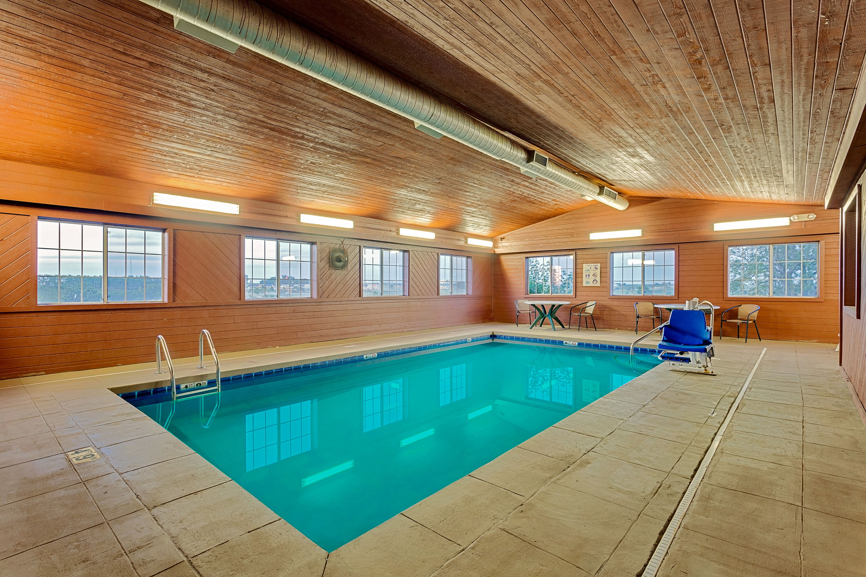 Days Inn By Wyndham Williamsburg Williamsburg Ia Hotels