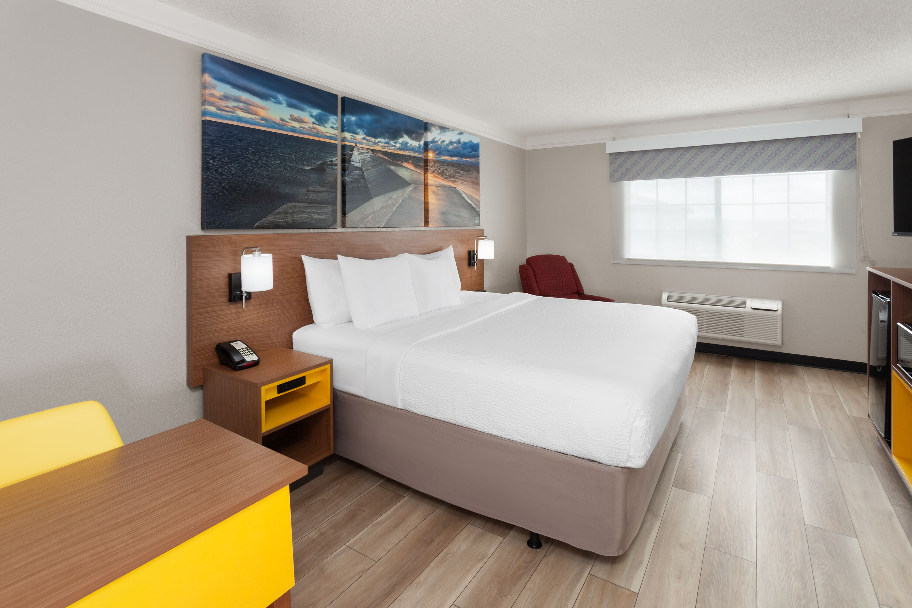 Guest room at the Days Inn & Suites by Wyndham Arlington Heights in Arlington Heights, Illinois