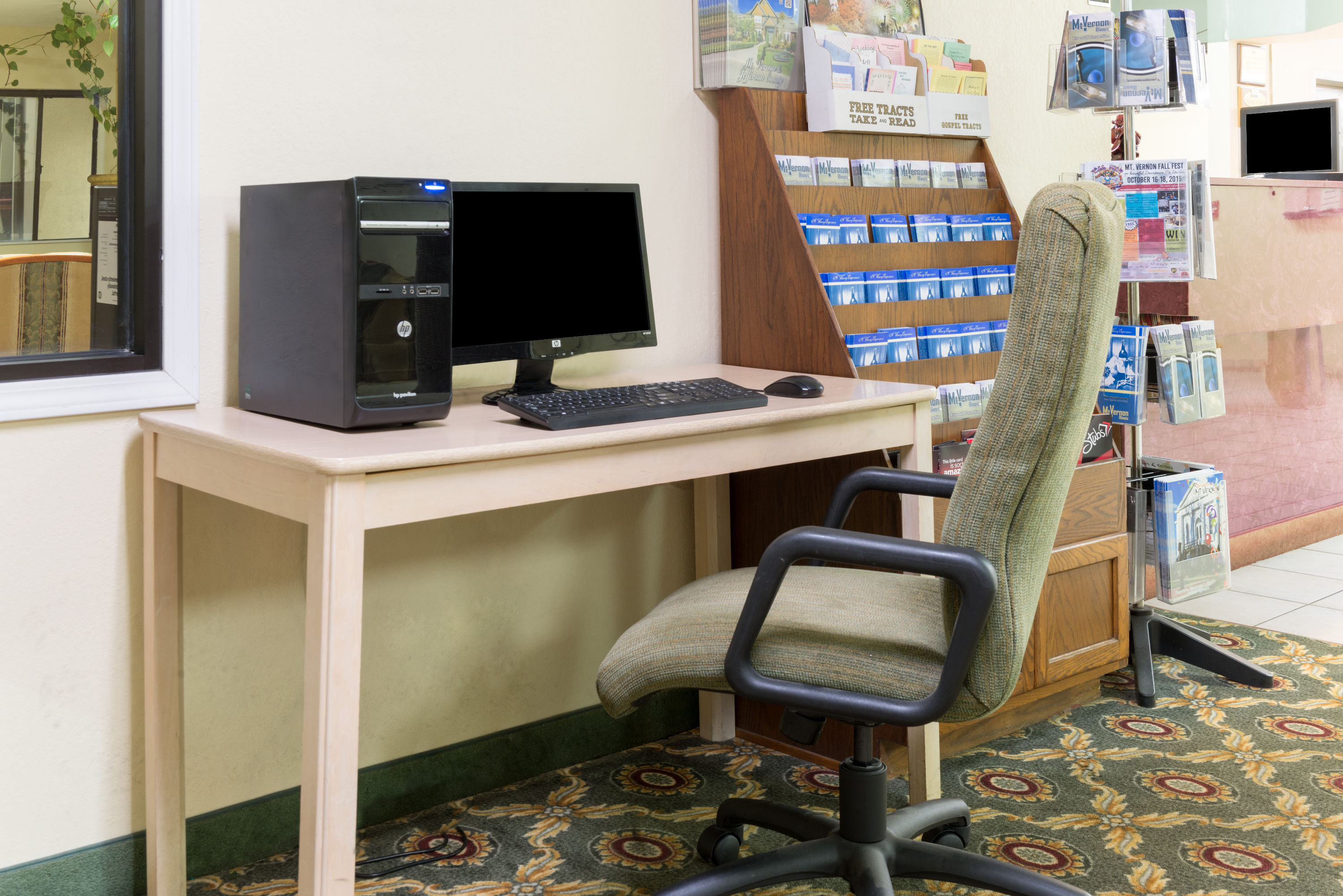 Days Inn by Wyndham Mount Vernon business center in Mount Vernon, Illinois