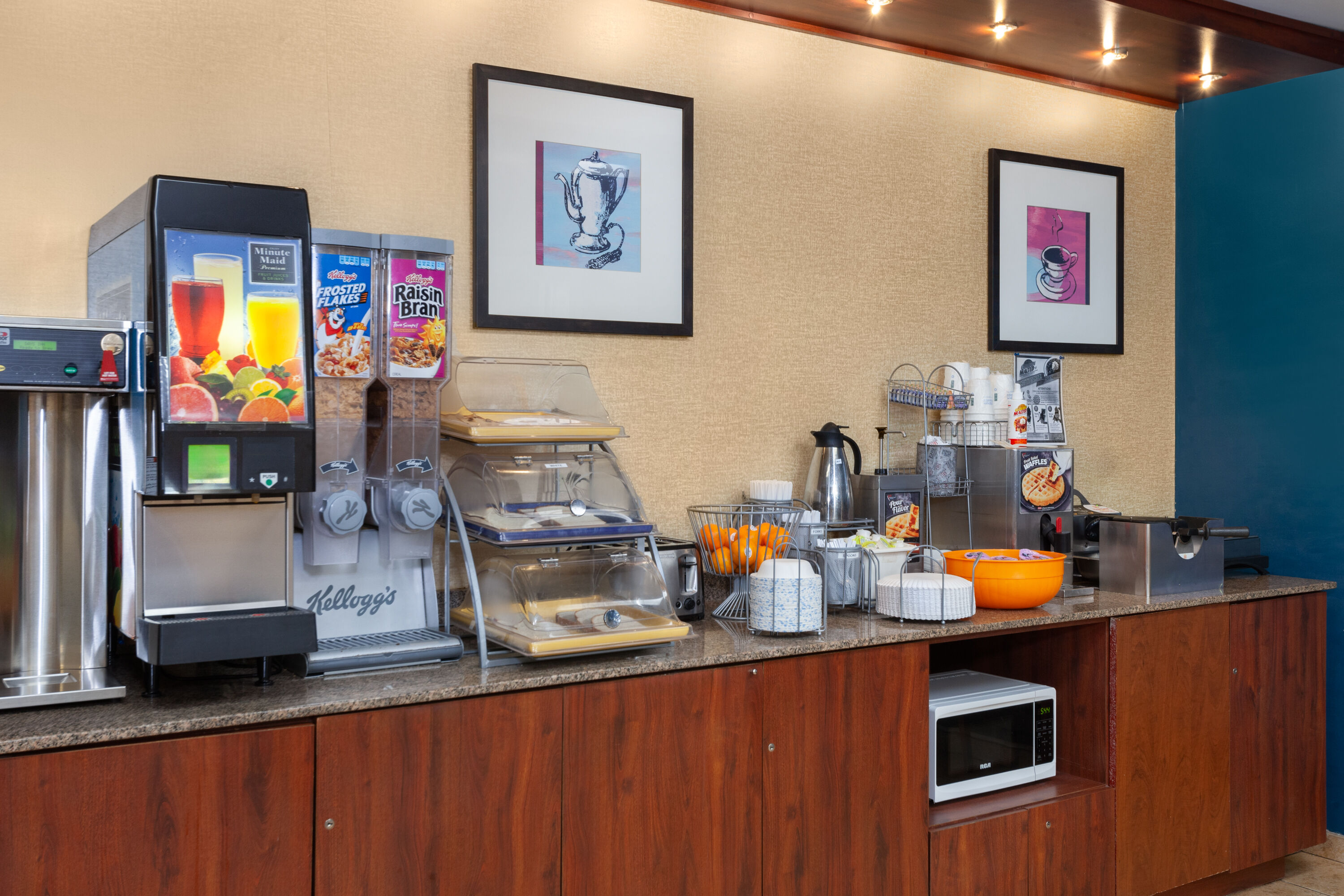 Free breakfast at Days Inn by Wyndham Rockford I-90 Casino District in Rockford, Illinois