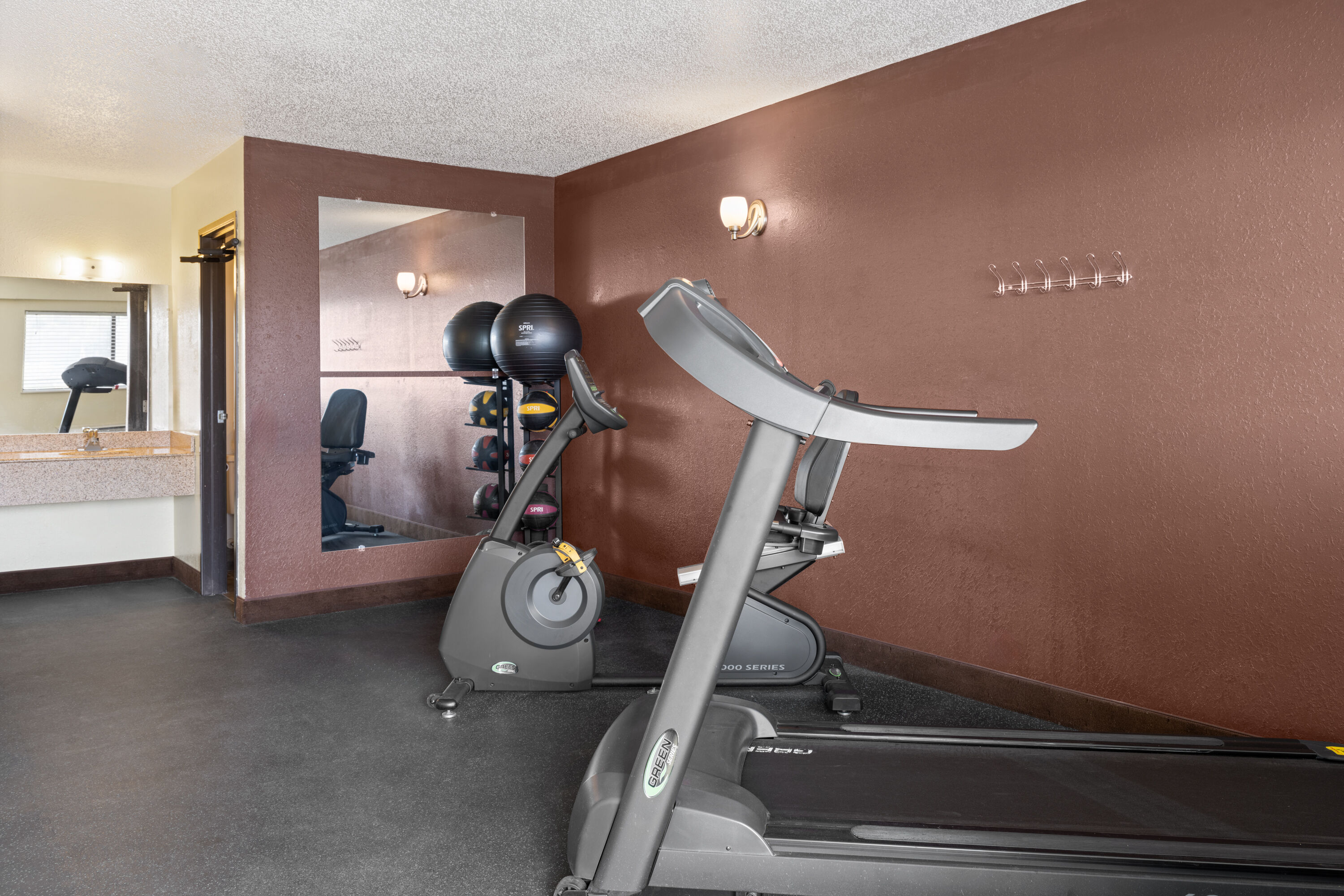 Fitness room at Days Inn by Wyndham Cloverdale Greencastle in Cloverdale, Indiana