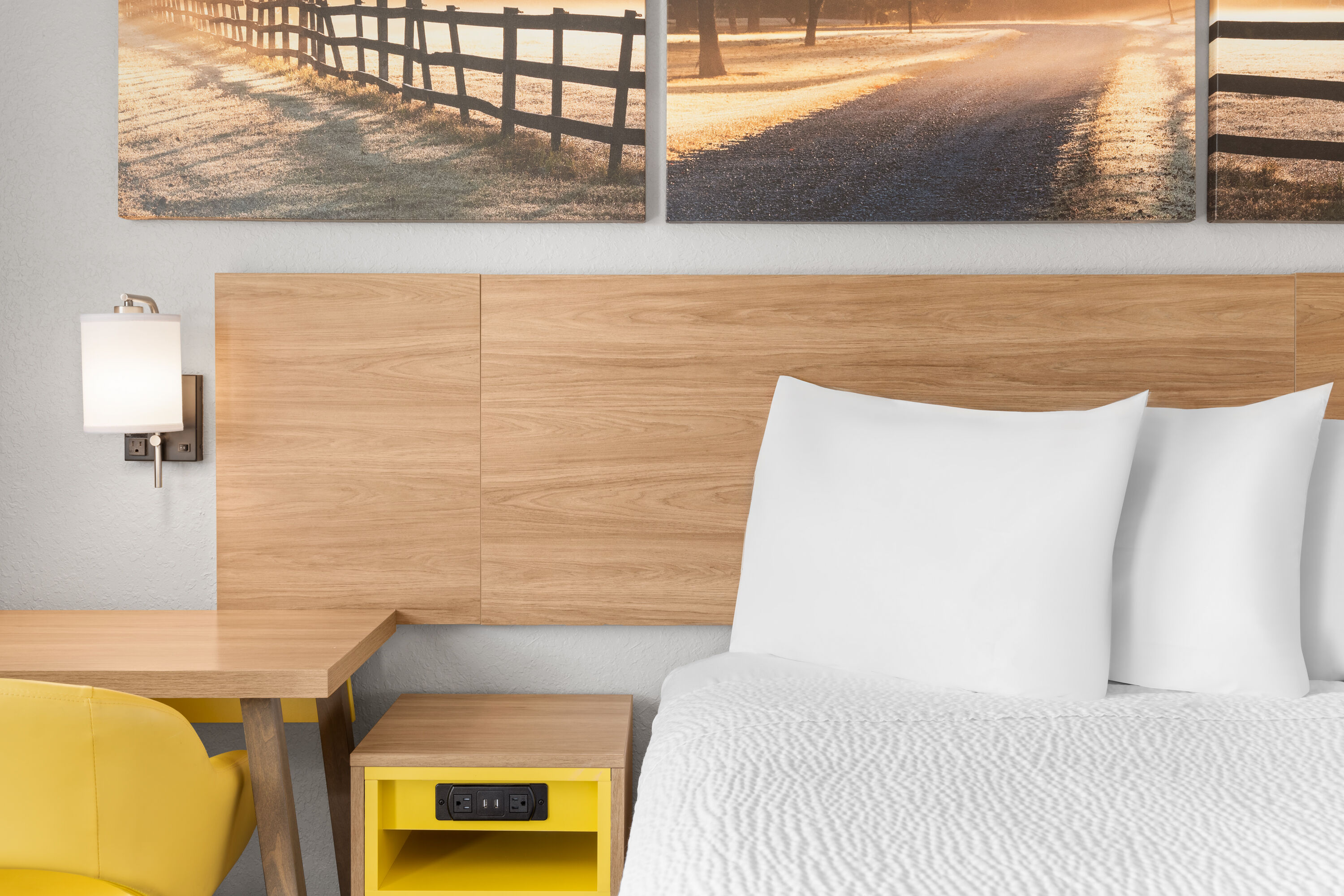 Guest room at the Days Inn by Wyndham Cloverdale Greencastle in Cloverdale, Indiana