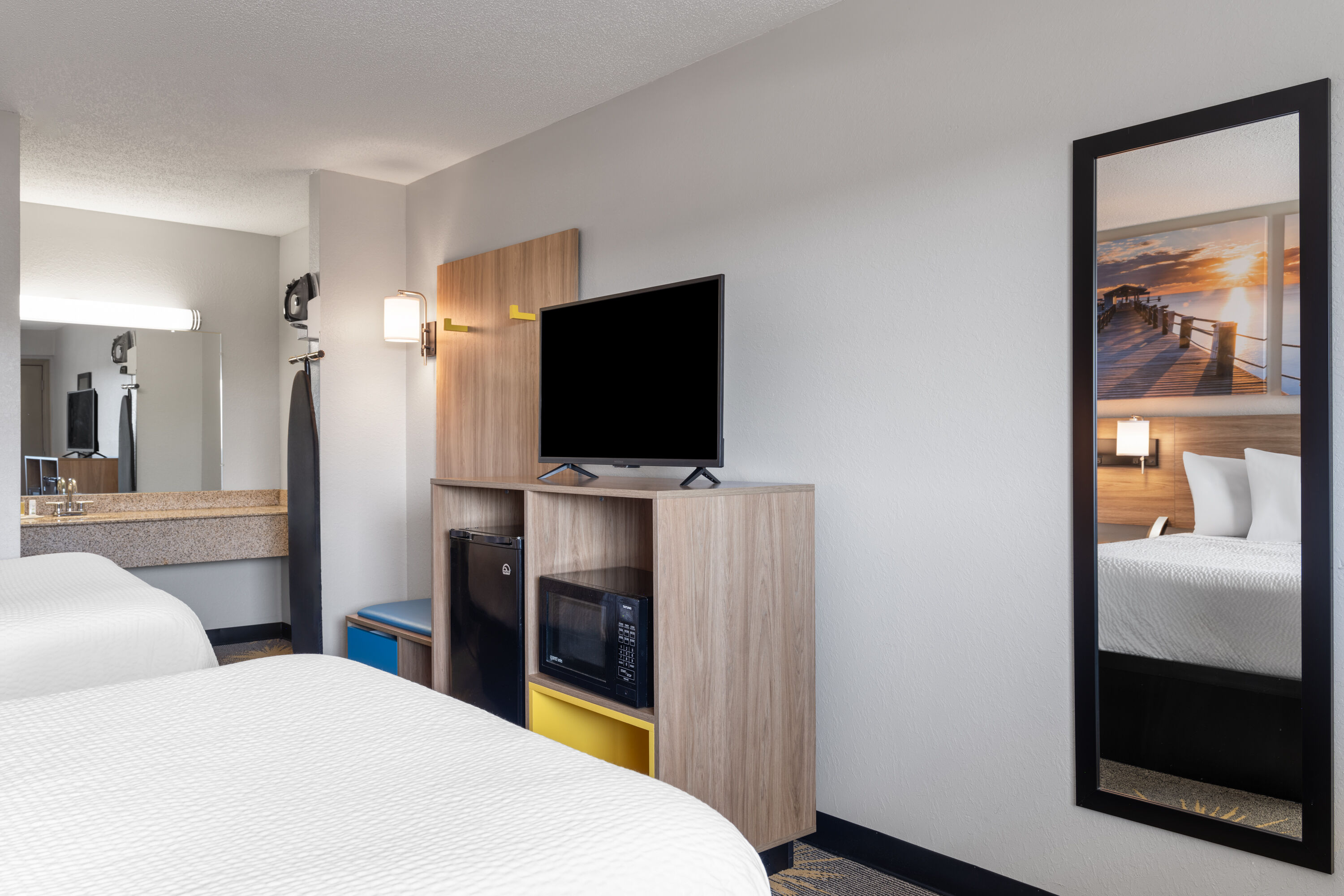 Guest room at the Days Inn by Wyndham Cloverdale Greencastle in Cloverdale, Indiana