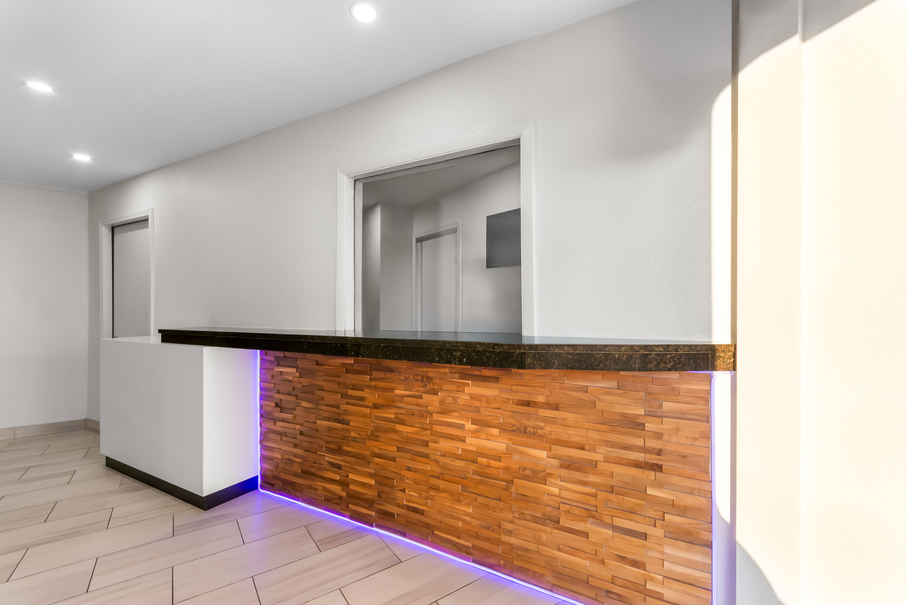 Days Inn by Wyndham Indianapolis East Post Road reception in Indianapolis, Indiana