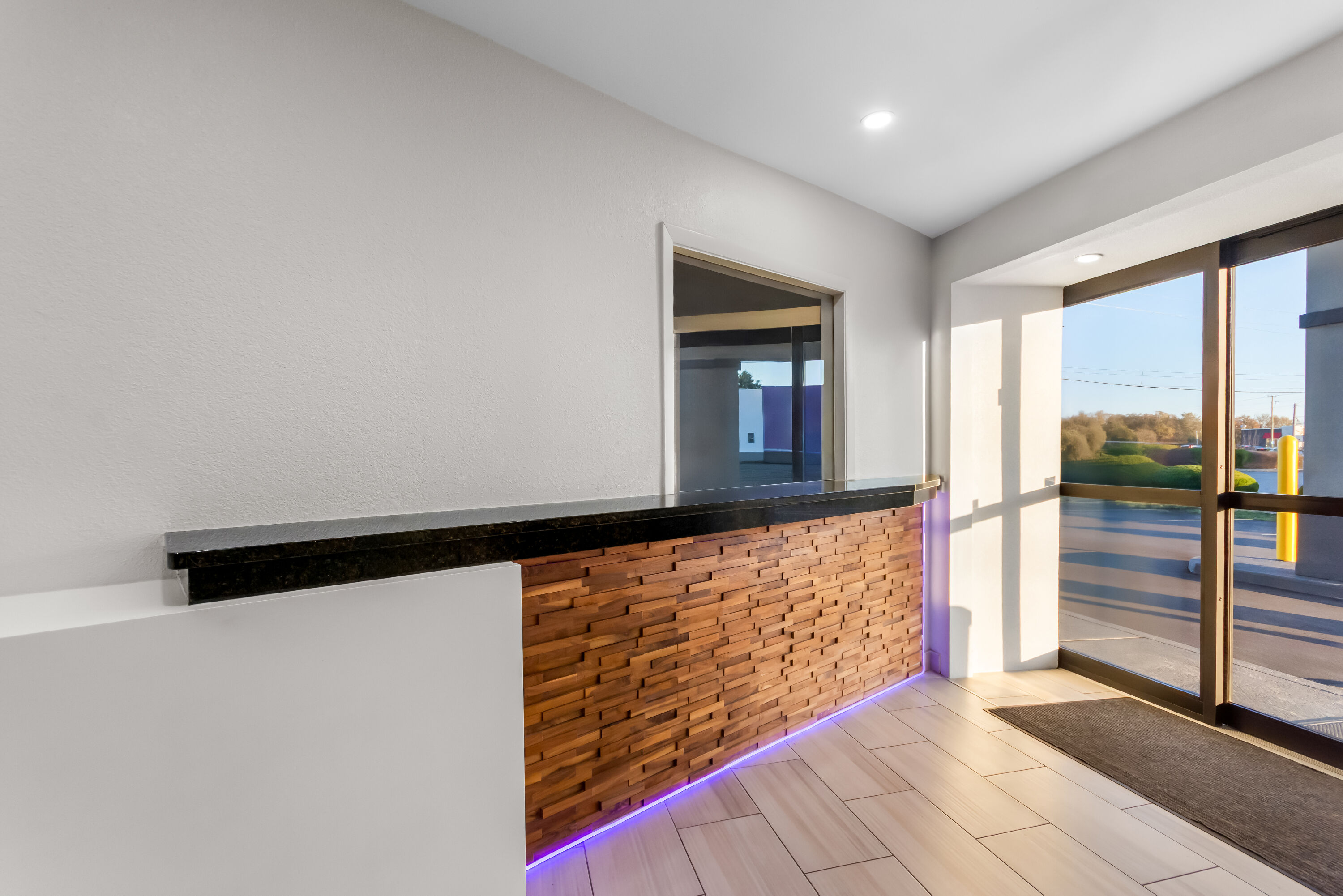 Days Inn by Wyndham Indianapolis East Post Road reception in Indianapolis, Indiana