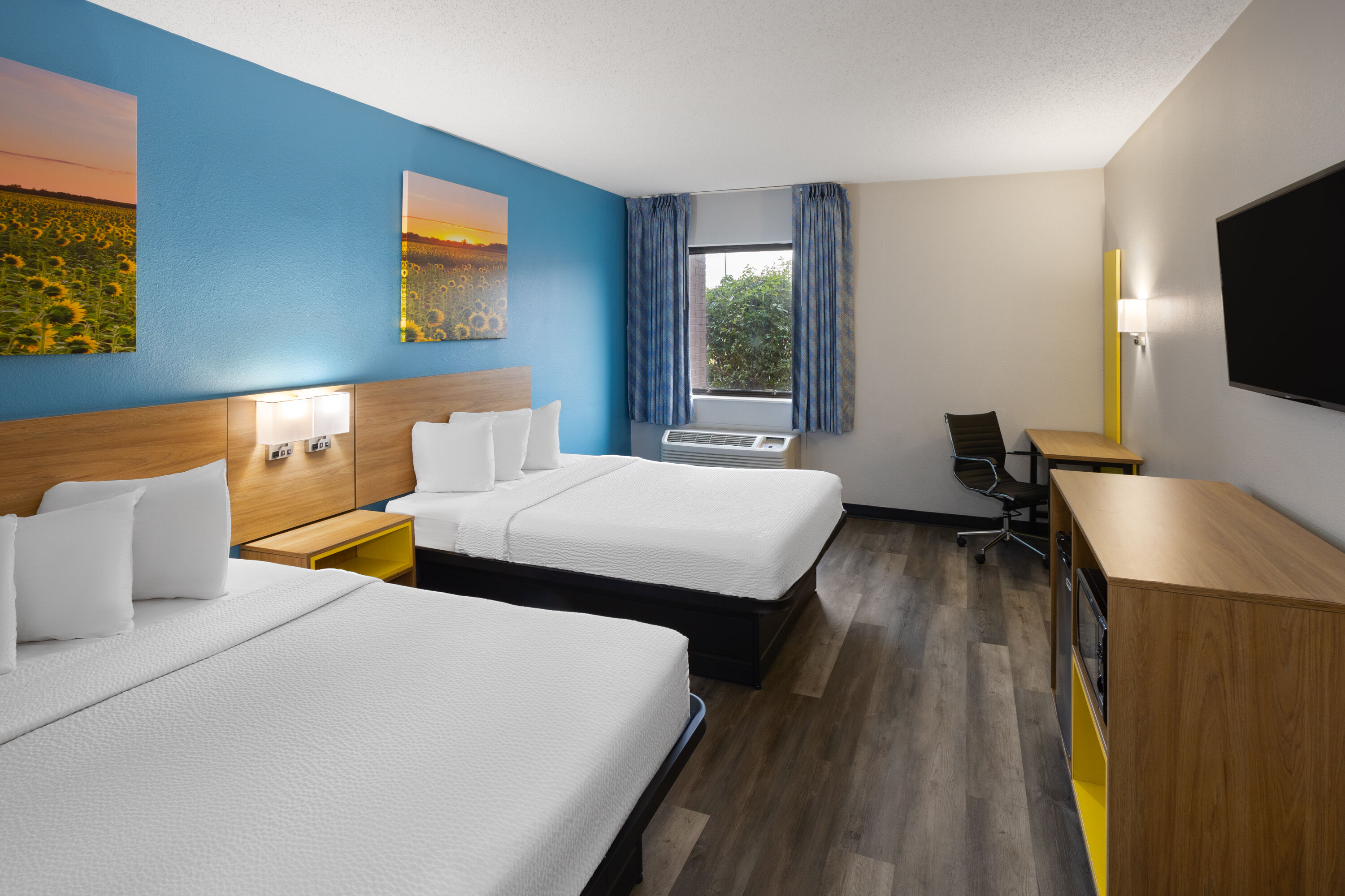 Guest room at the Days Inn & Suites by Wyndham Northwest Indianapolis in Indianapolis, Indiana