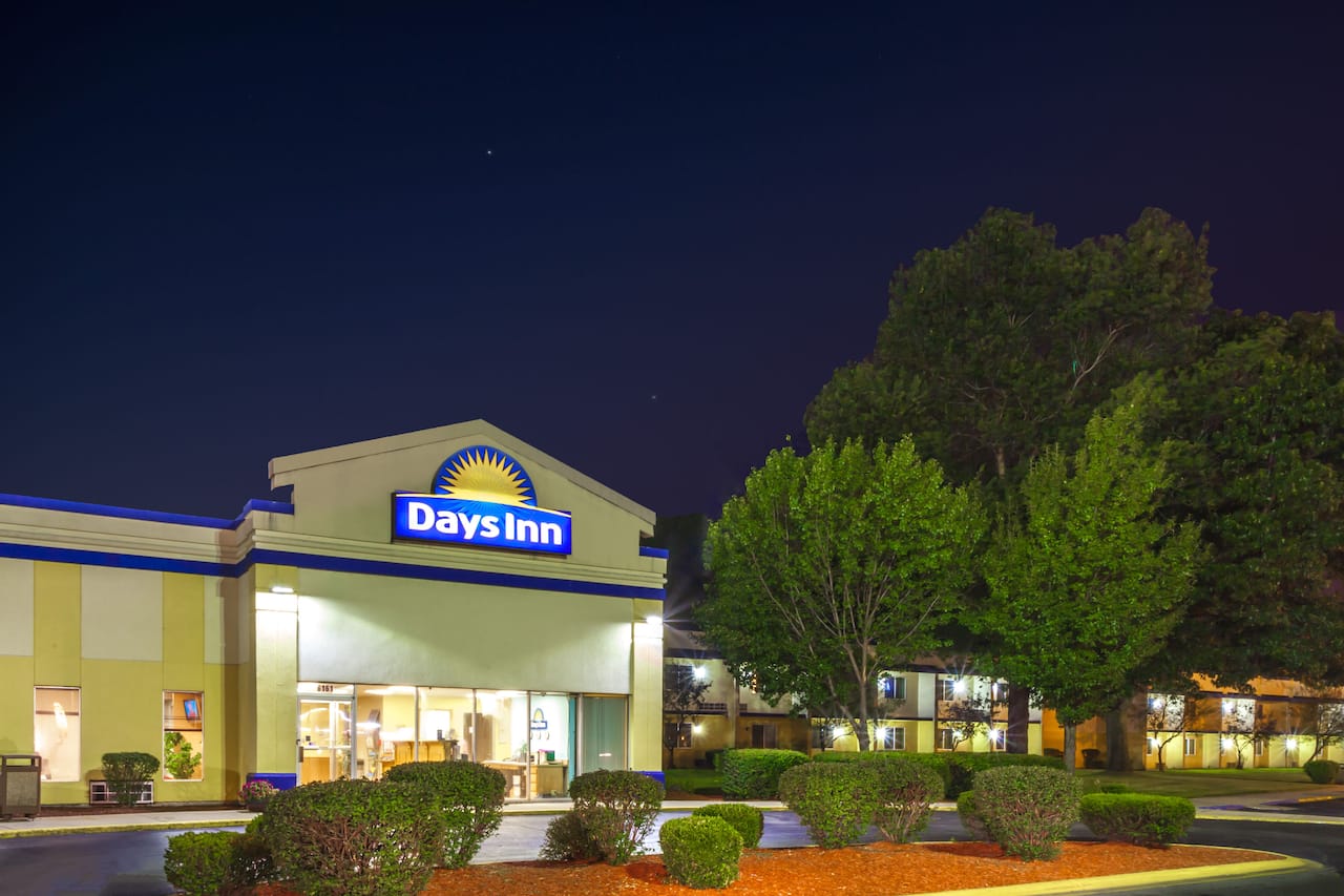 Hotels In Crown Point Indiana Days Inn Days Inn Portage