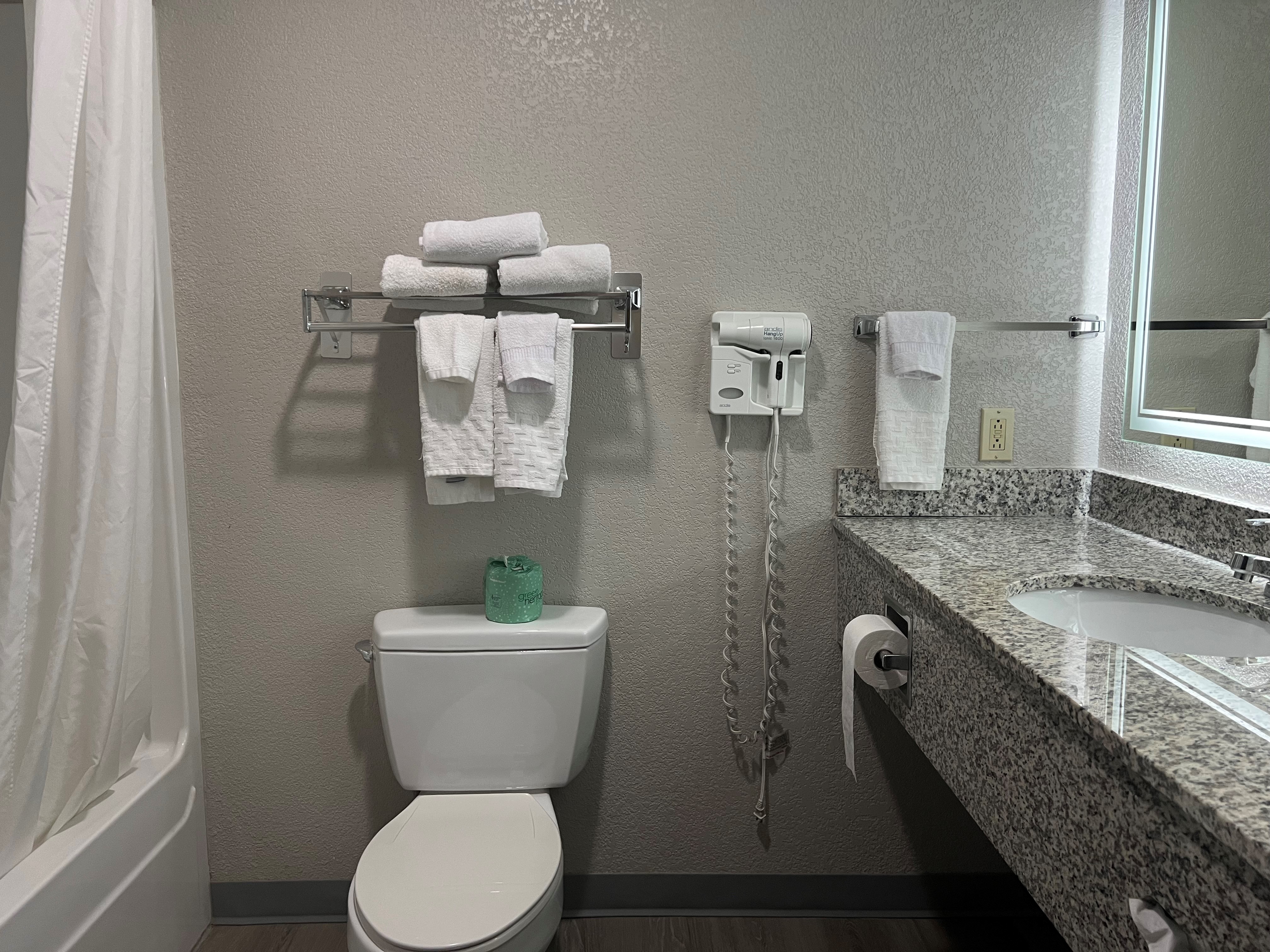 Guest room bath at the Days Inn by Wyndham Coffeyville in Coffeyville, Kansas