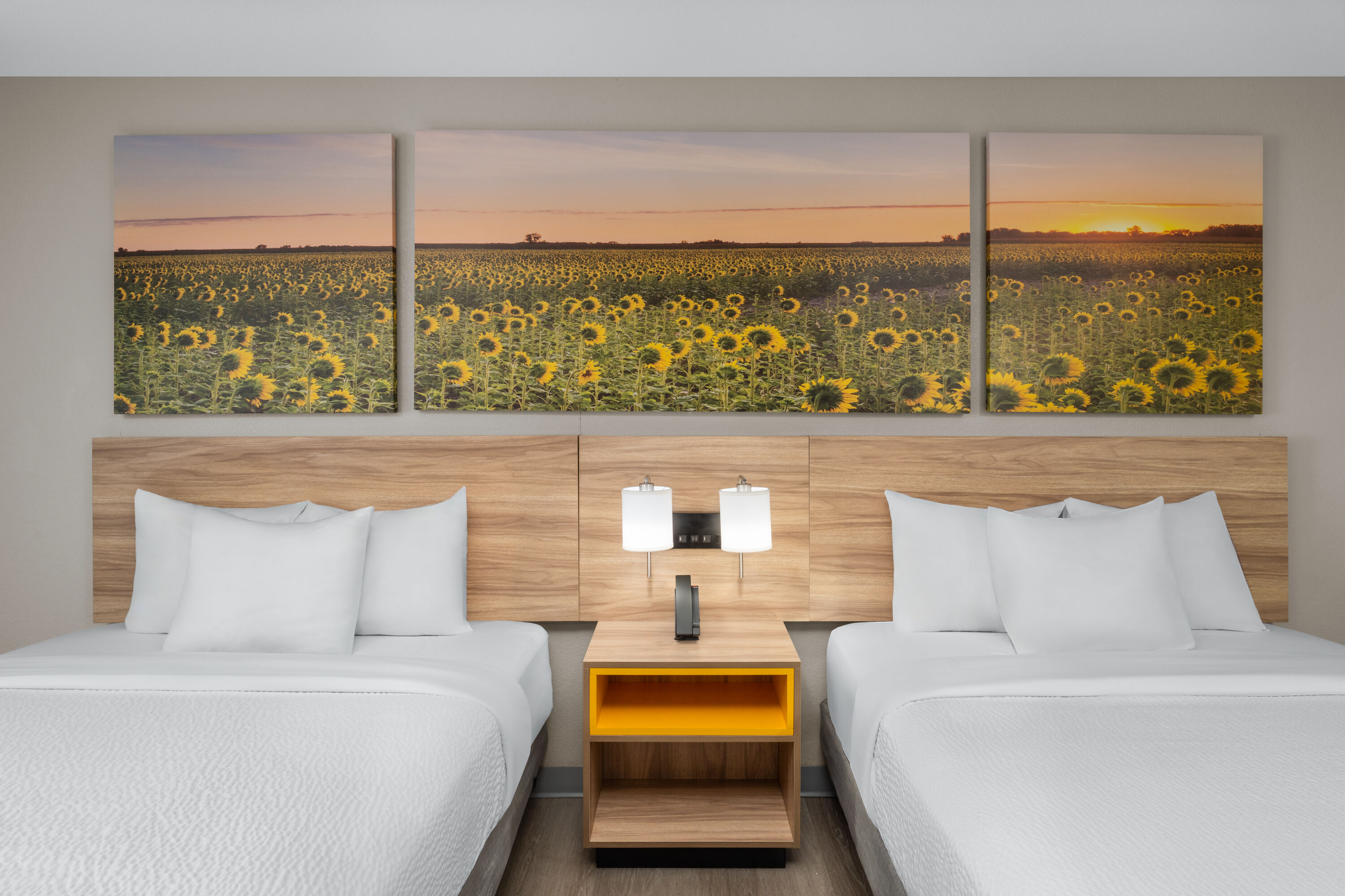 Guest room at the Days Inn by Wyndham Coffeyville in Coffeyville, Kansas