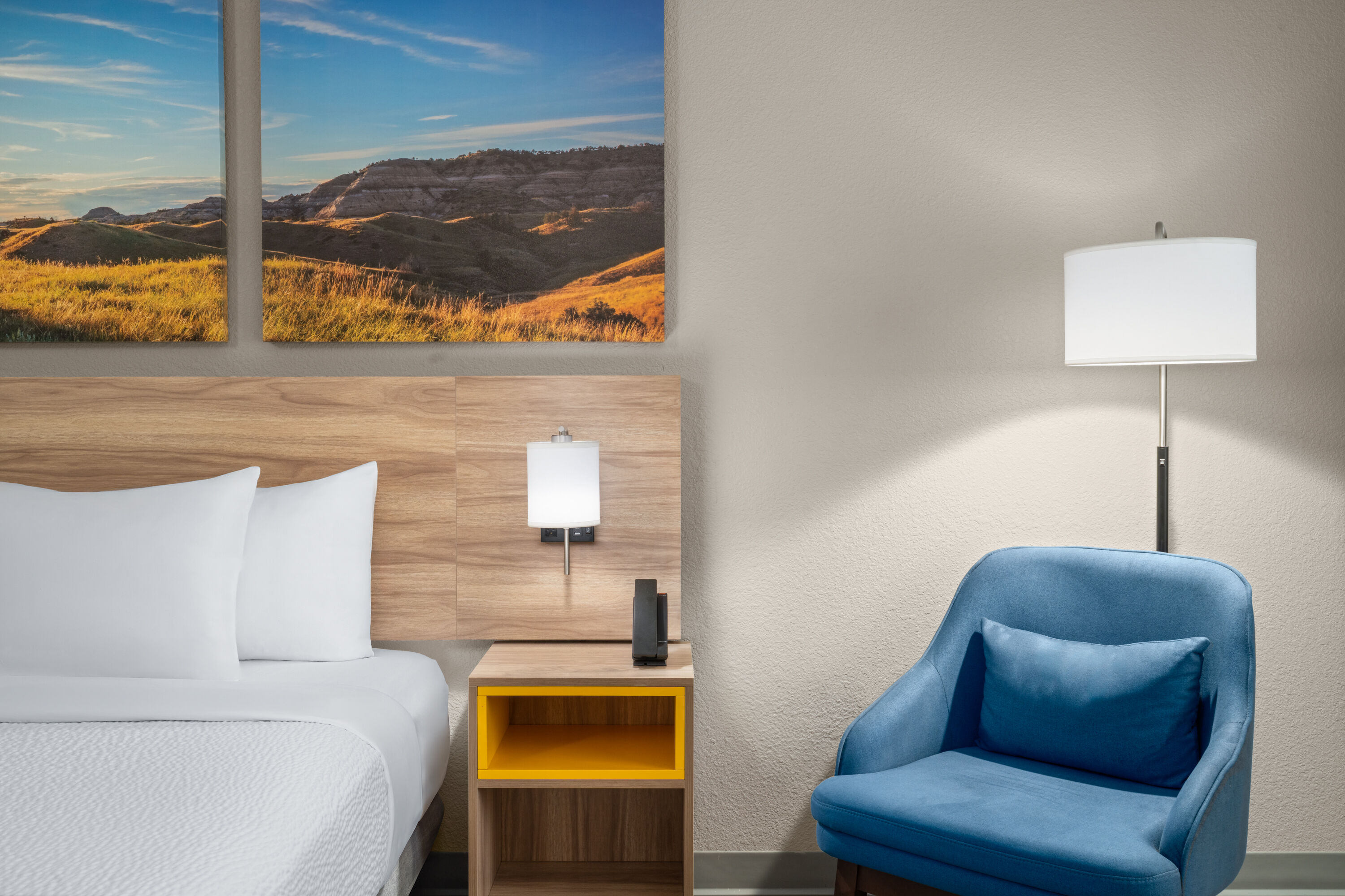 Guest room at the Days Inn by Wyndham Coffeyville in Coffeyville, Kansas