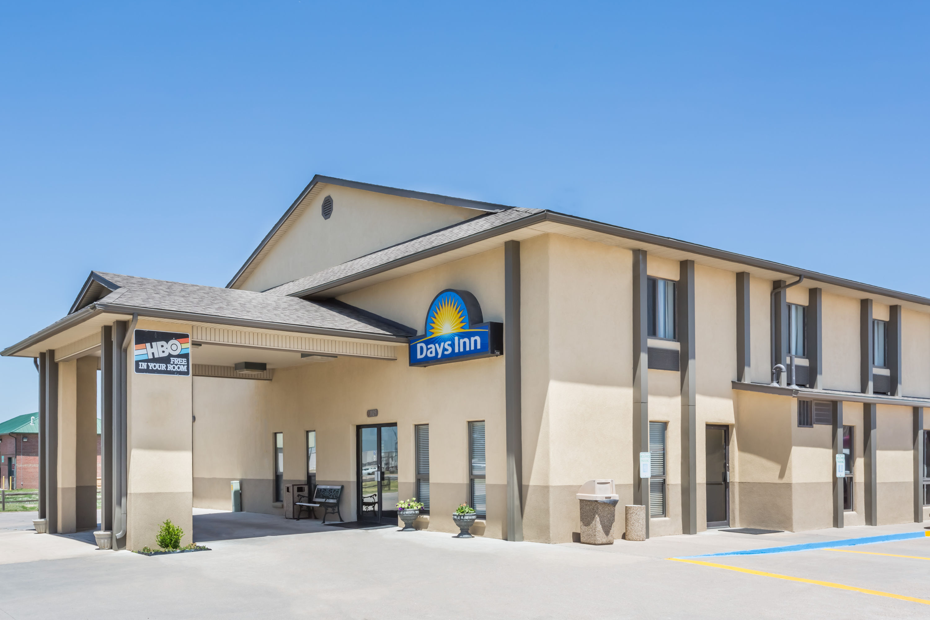 Days Inn By Wyndham Colby Colby Ks Hotels